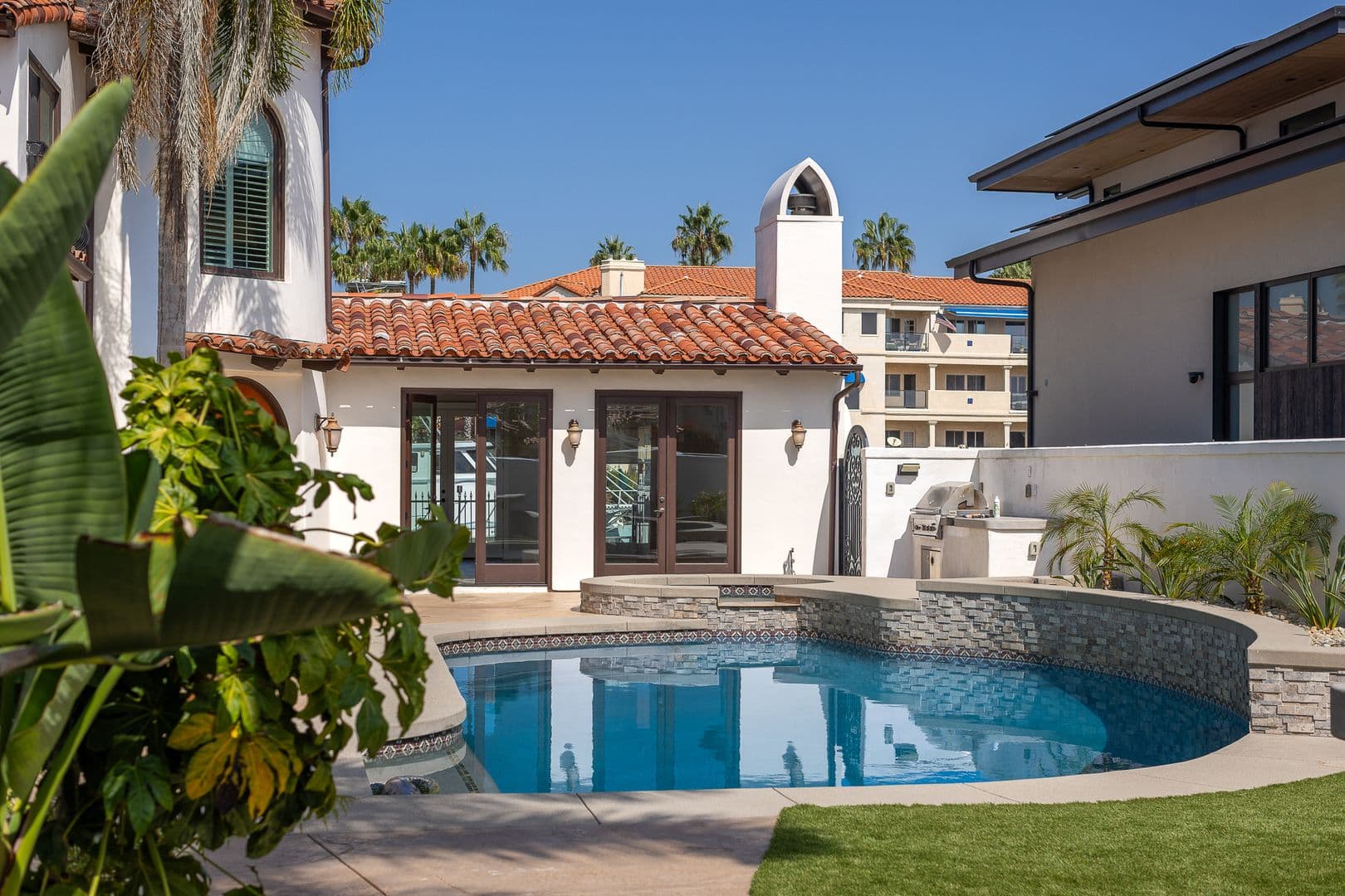 Oxnard House: 4211 W Hemlock St