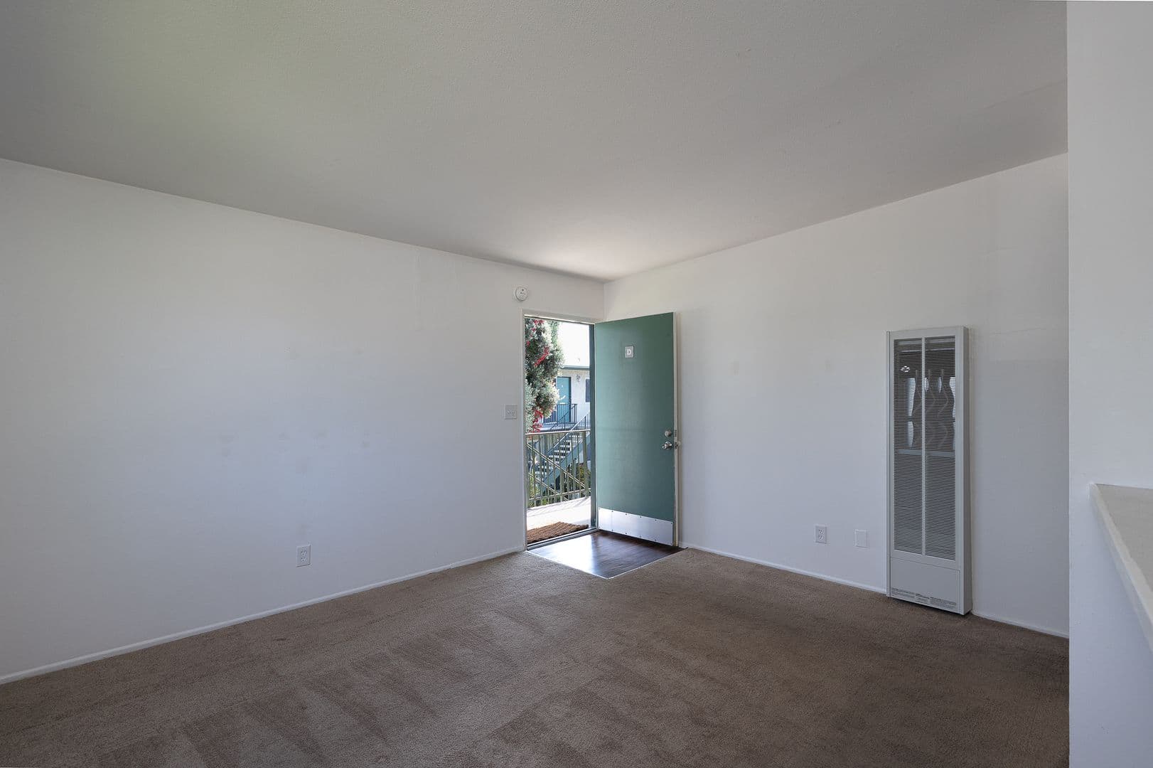 Oxnard House: 4920 Nautilus St Unit D