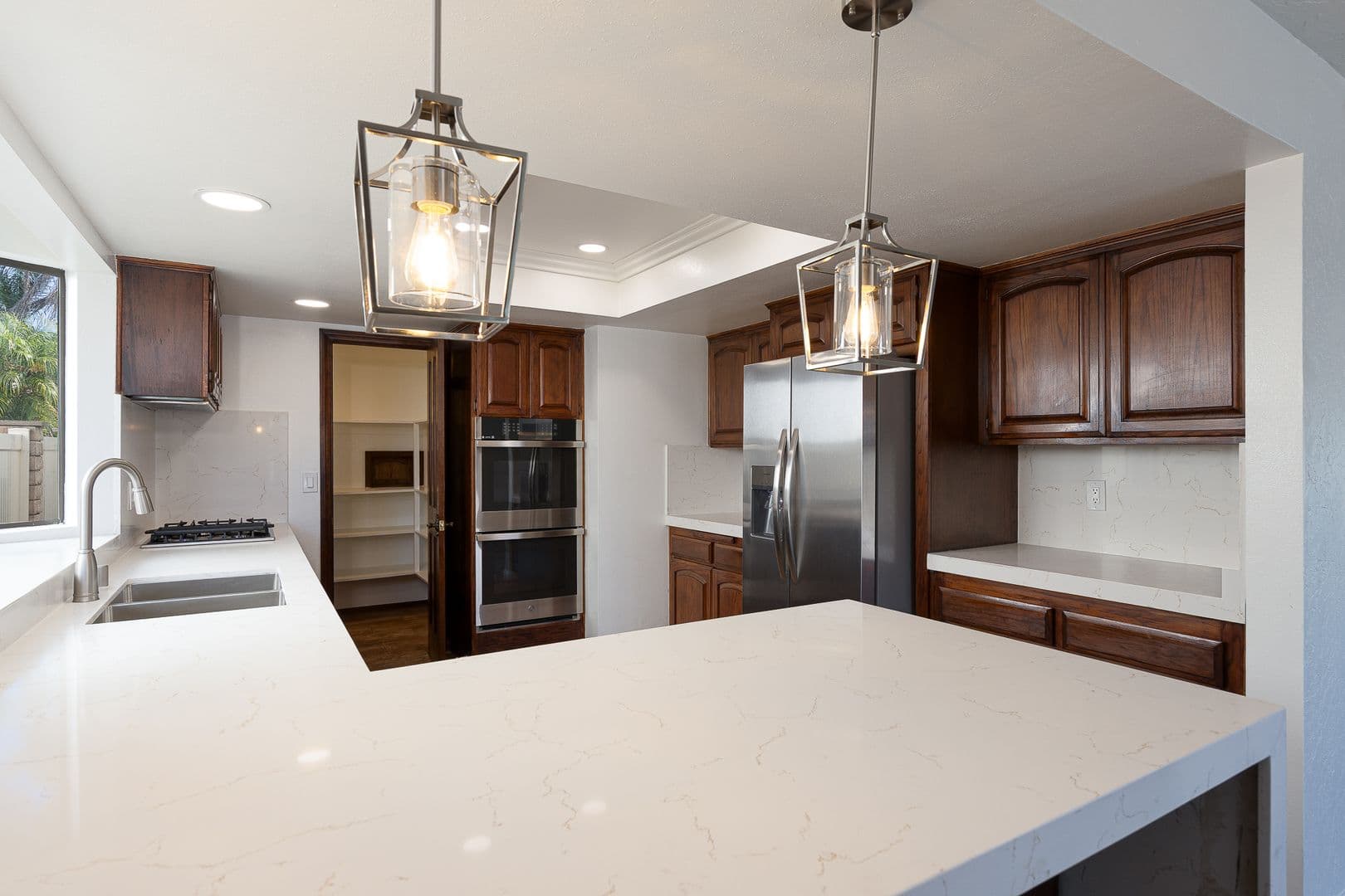 Oxnard House: 2341 Peninsula Rd
