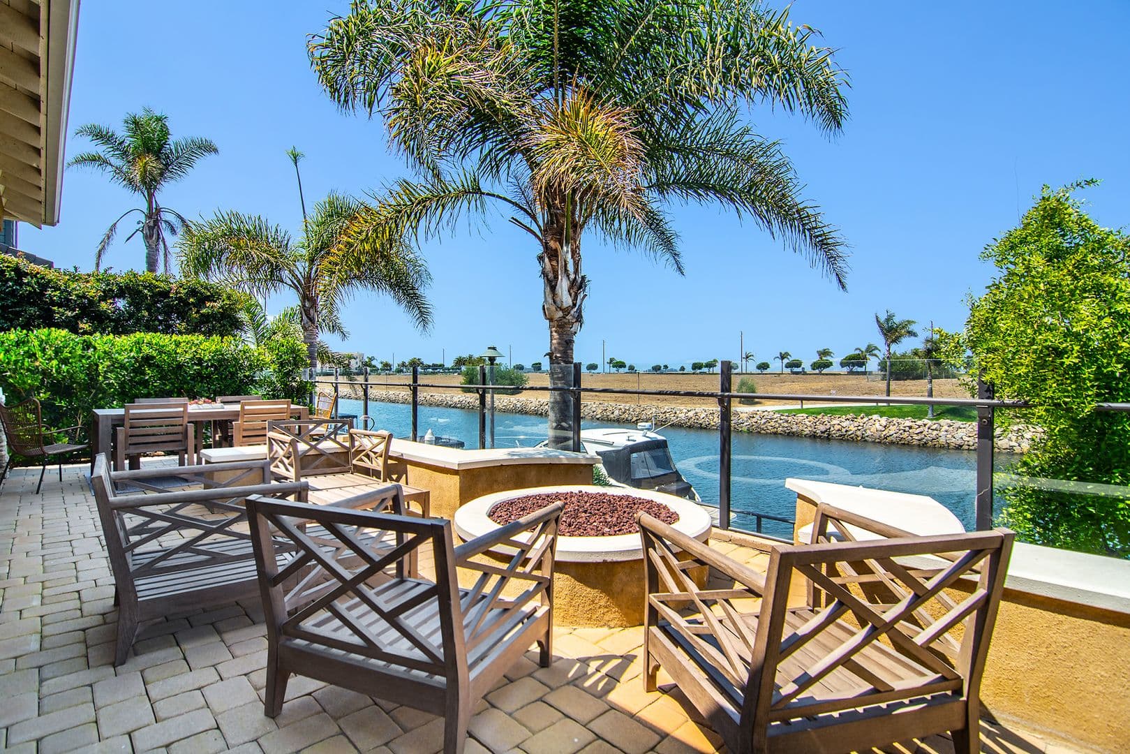 Oxnard House: 4011 Adriatic St.