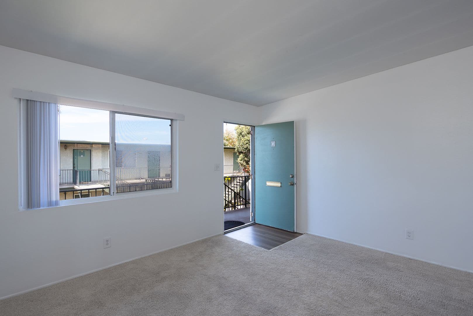 Oxnard House: 4910 Nautilus St Unit F