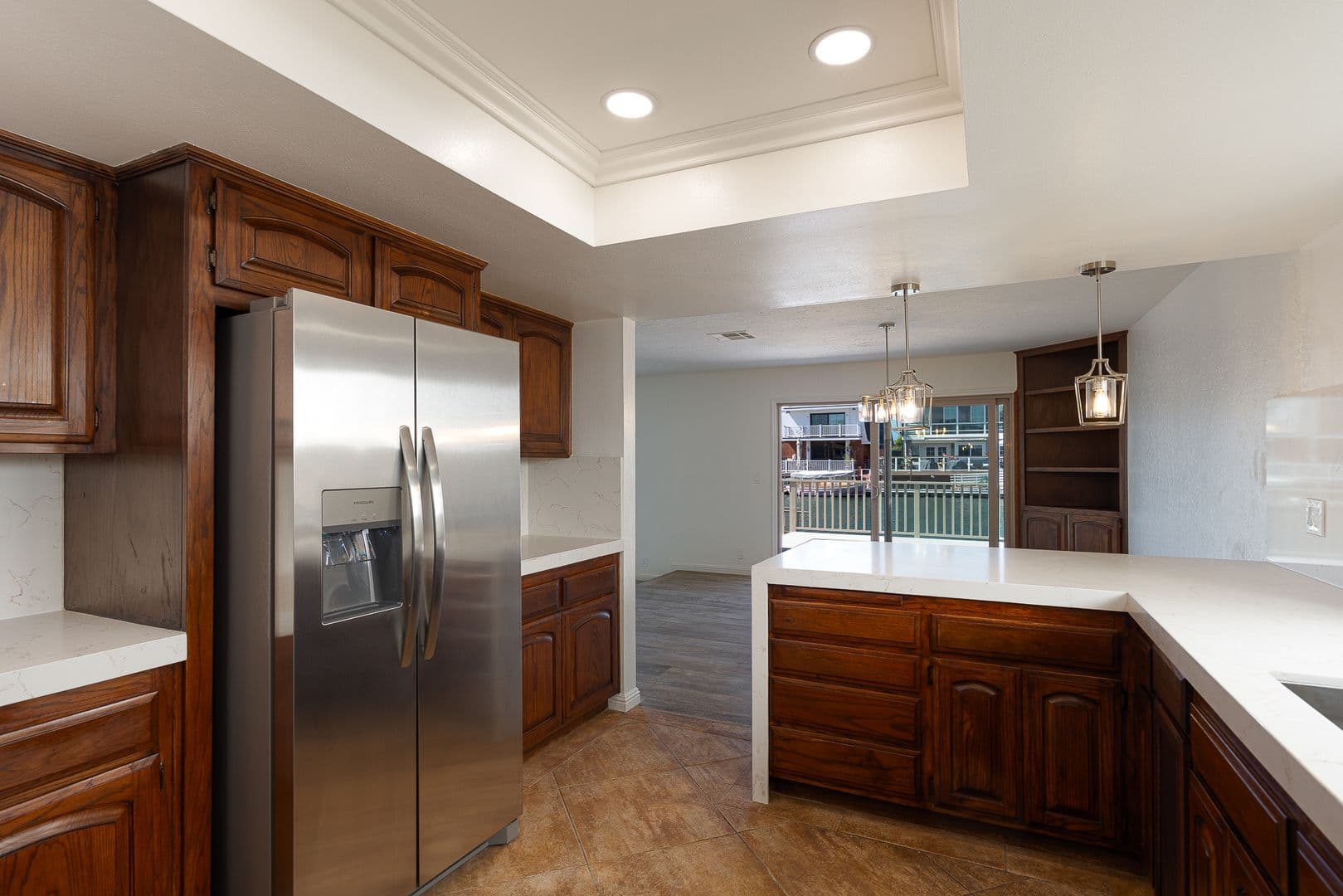 Oxnard House: 2341 Peninsula Rd