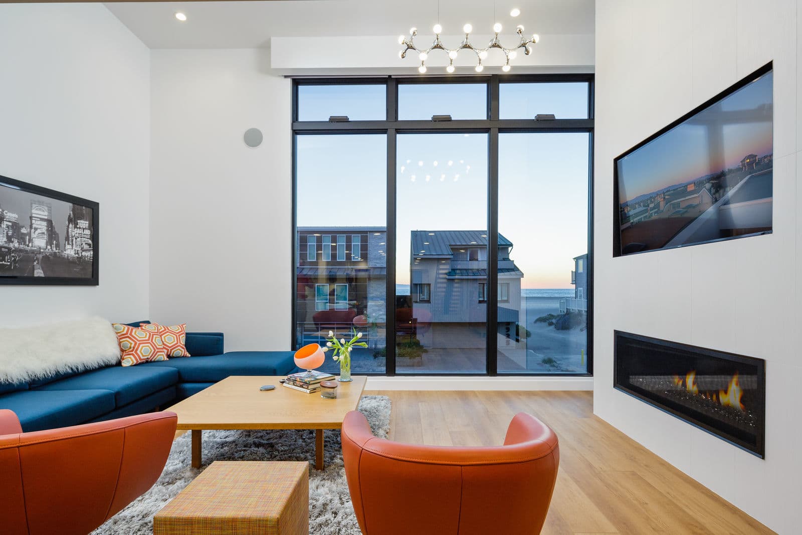 Oxnard Apartment: 3920 Ocean Dr