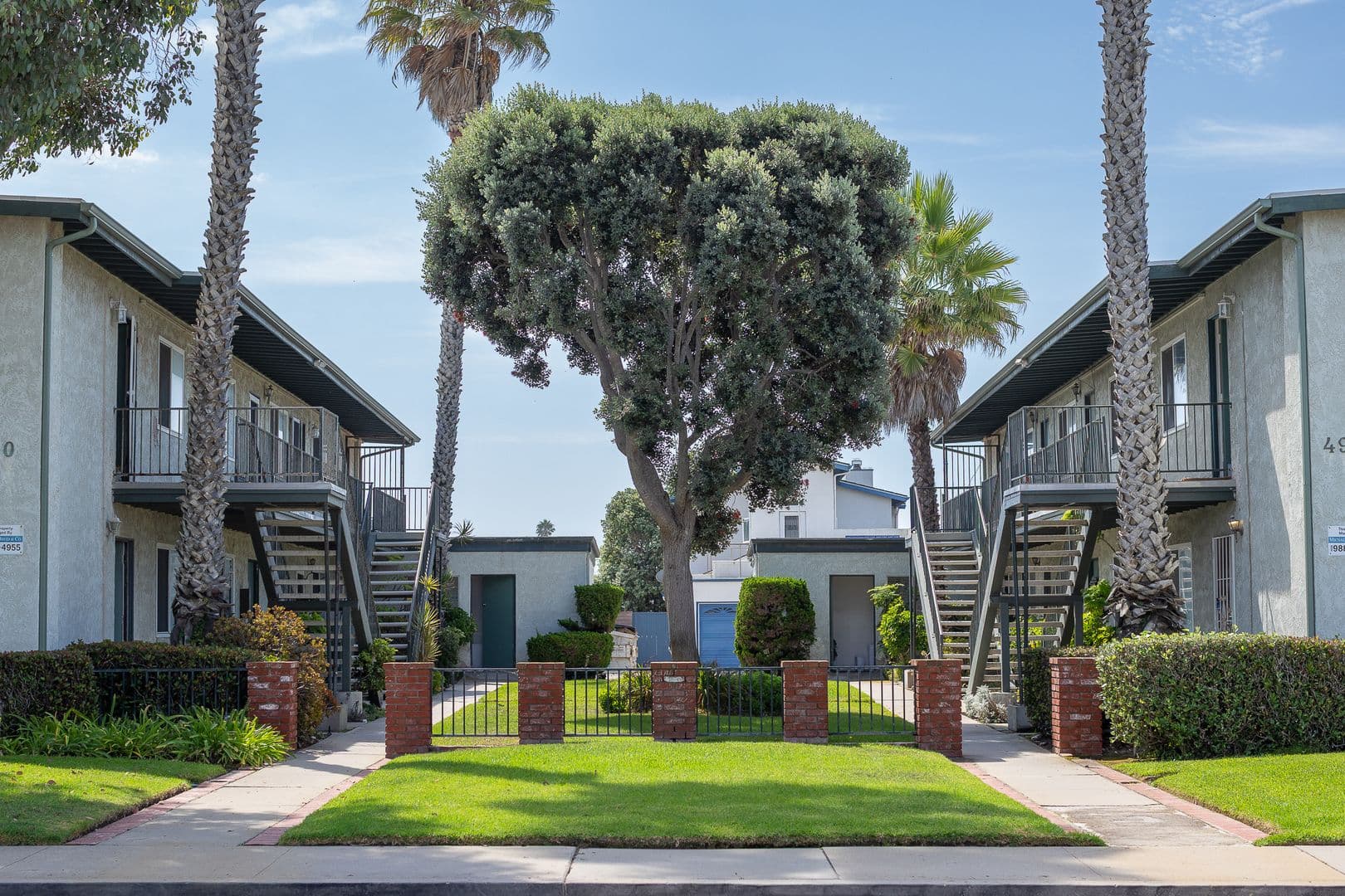 Oxnard House: 4910 Nautilus St Unit F