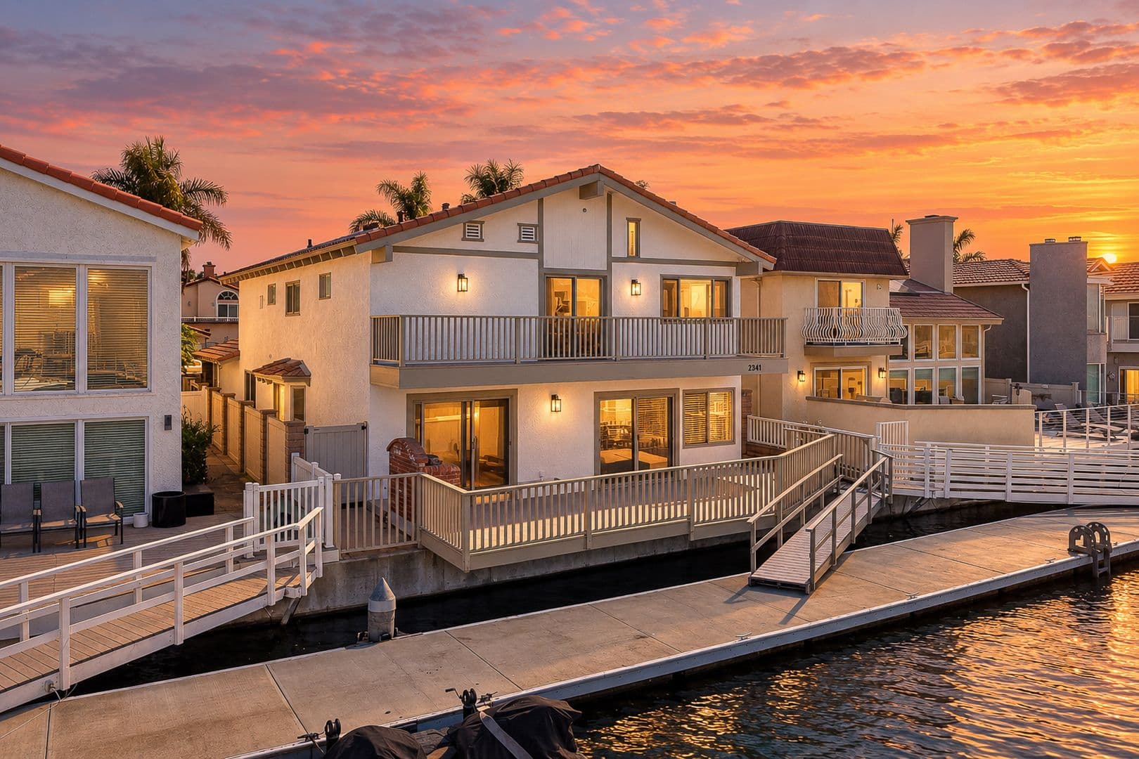 Oxnard House: 2341 Peninsula Rd