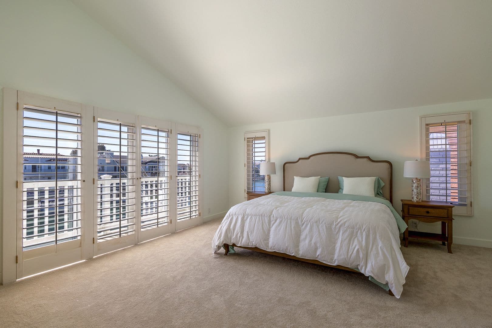 Oxnard Apartment: 2411 Monaco Ct