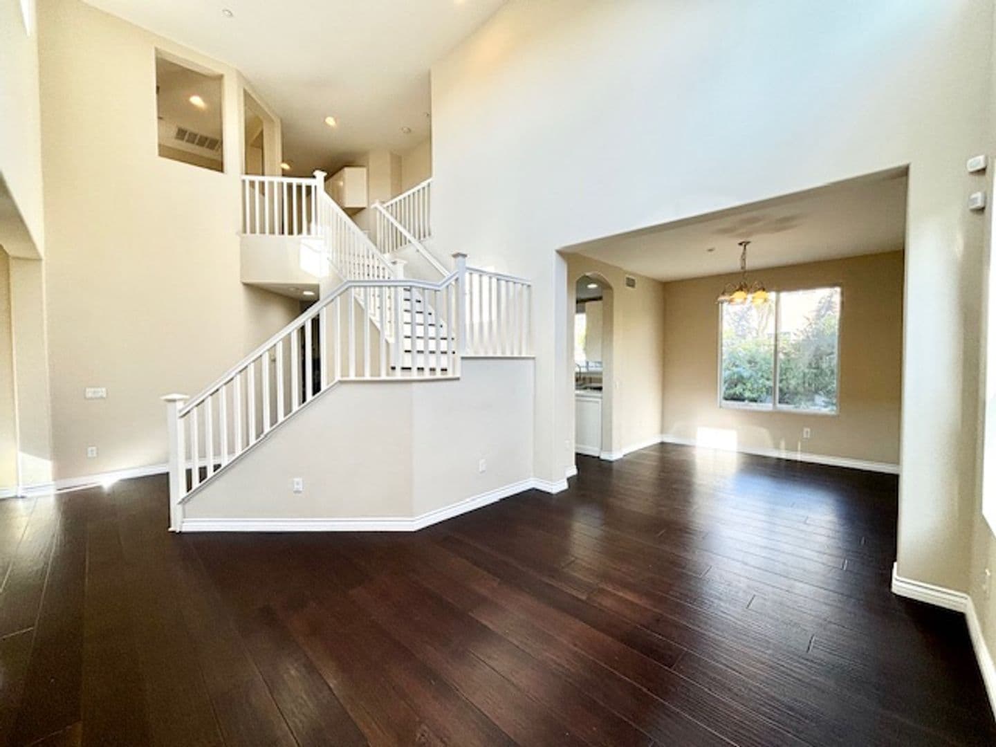 Oxnard Apartment: 417 Morado Pl