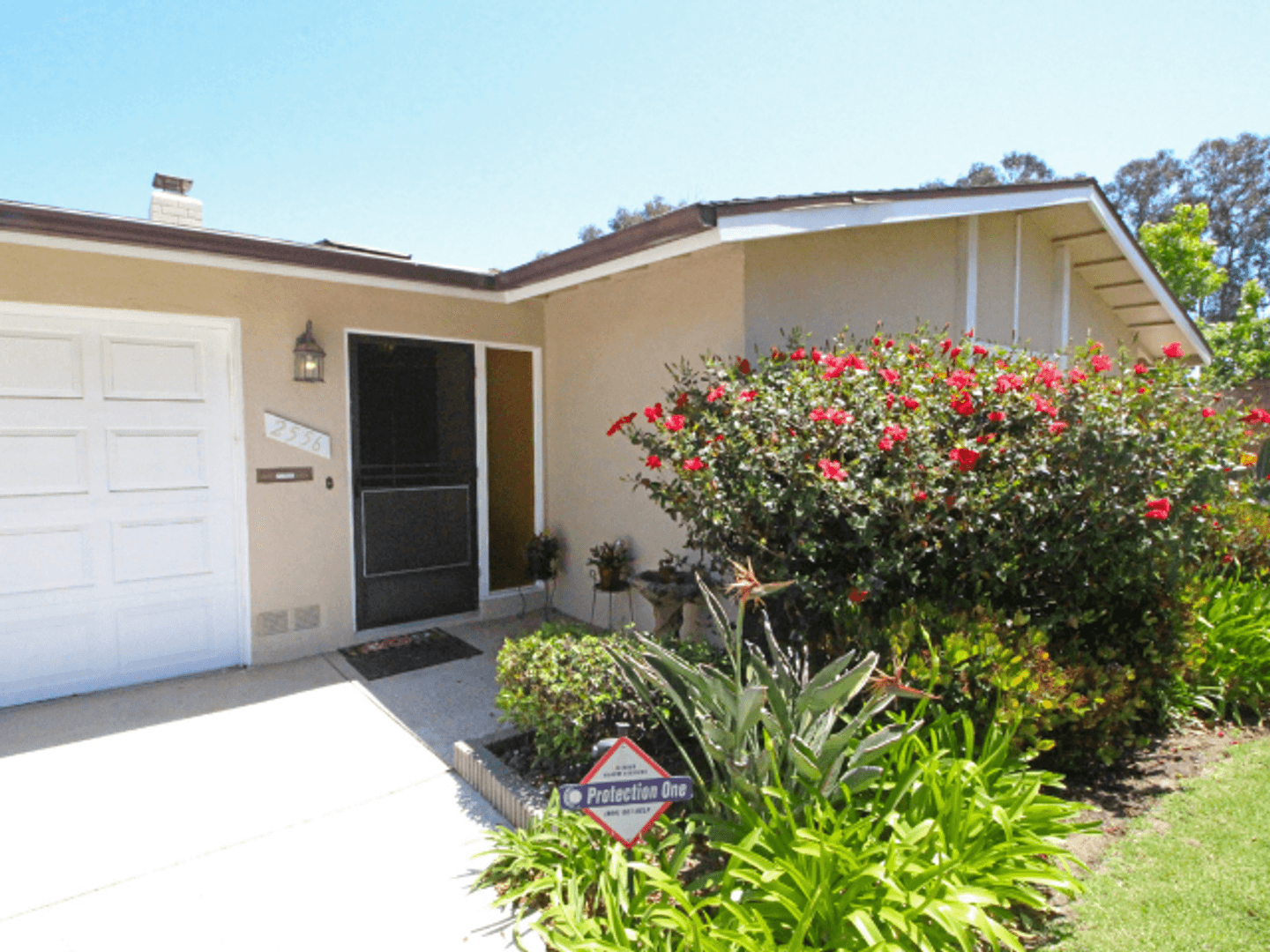 Port Hueneme House: 2556 Neptune Pl