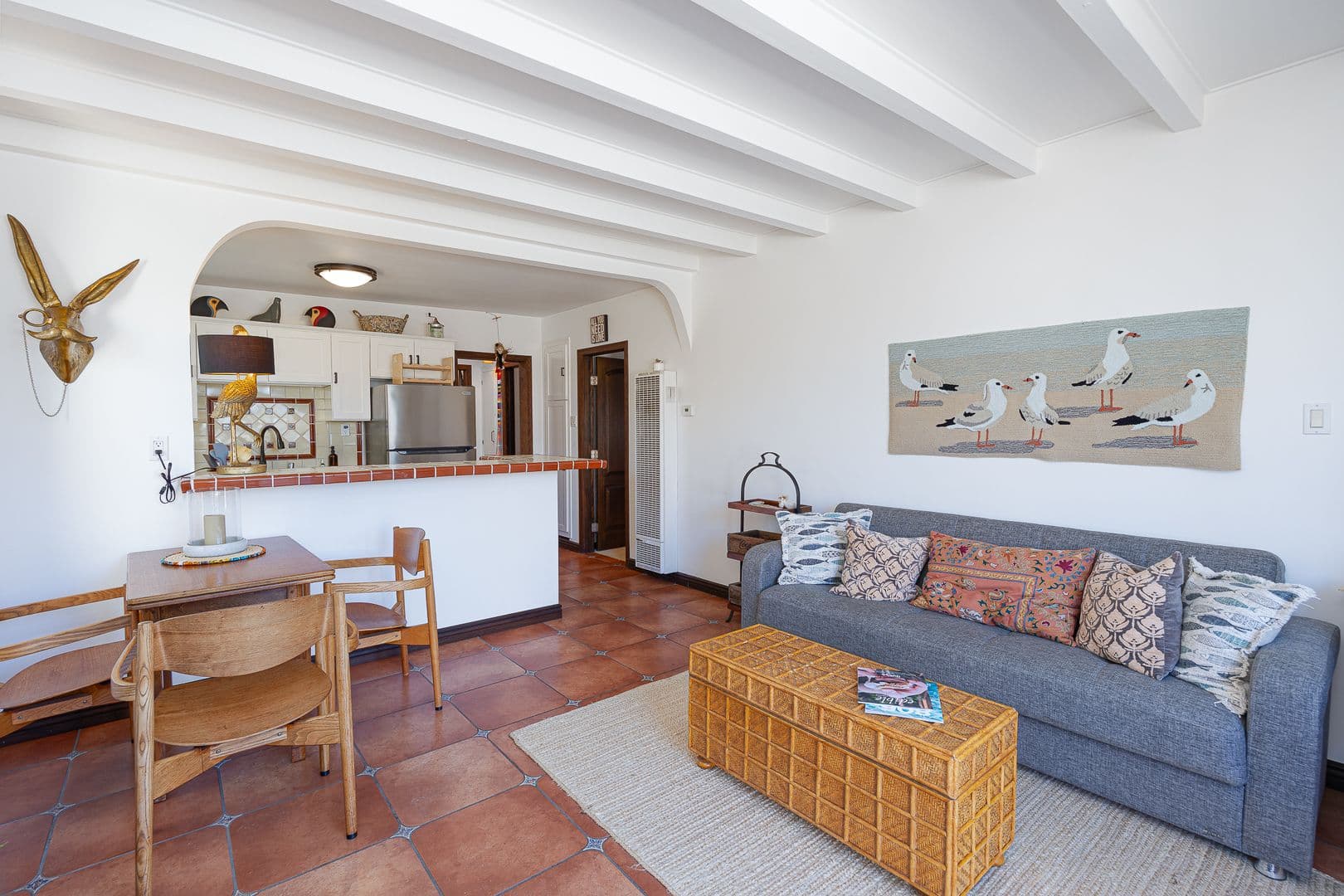 Oxnard House: 108 Eagle Rock Ave