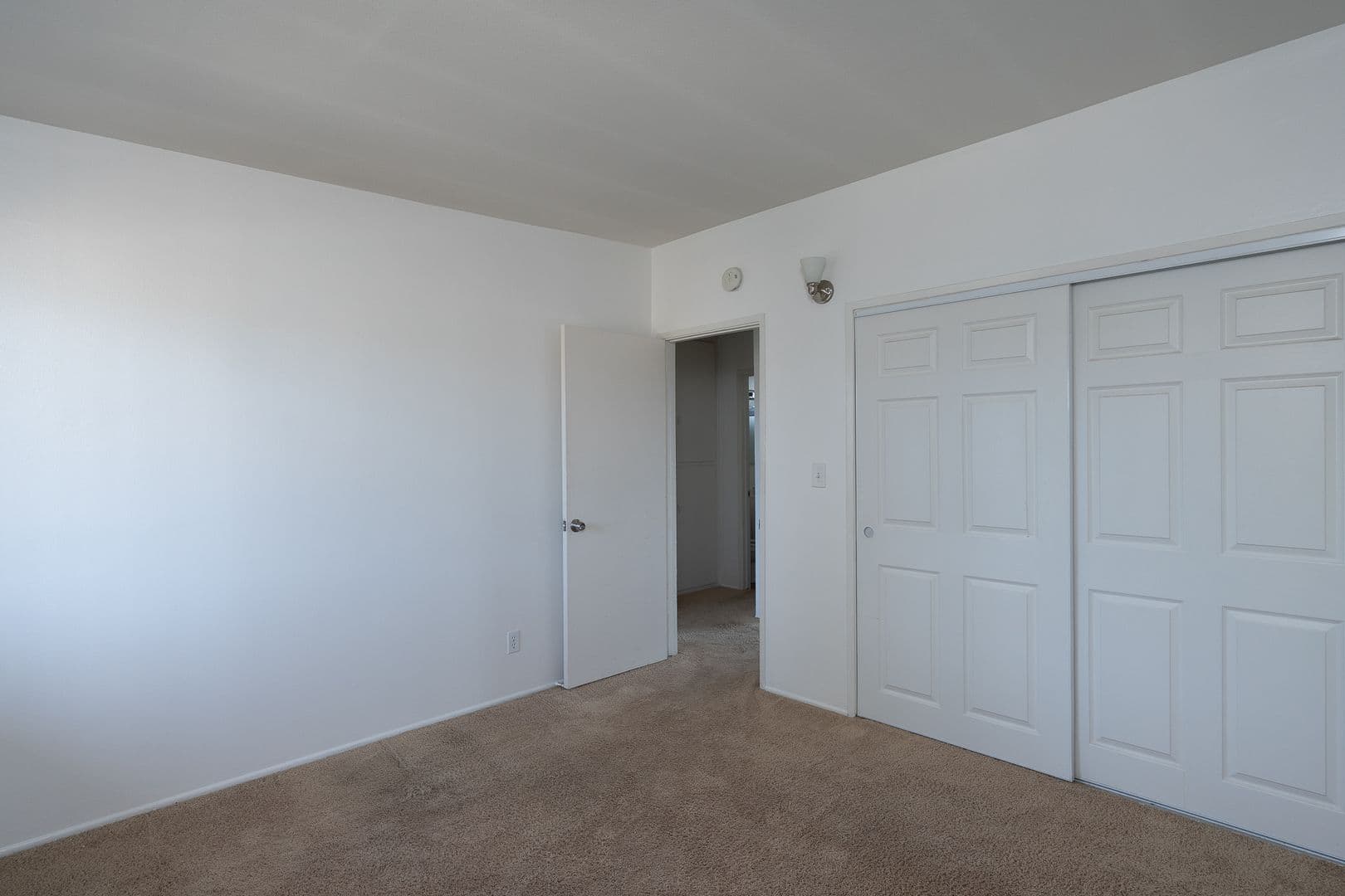 Oxnard House: 4910 Nautilus St Unit F