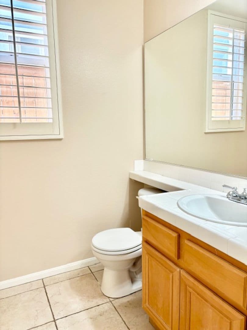 Port Hueneme House: 785 E Port Hueneme Rd