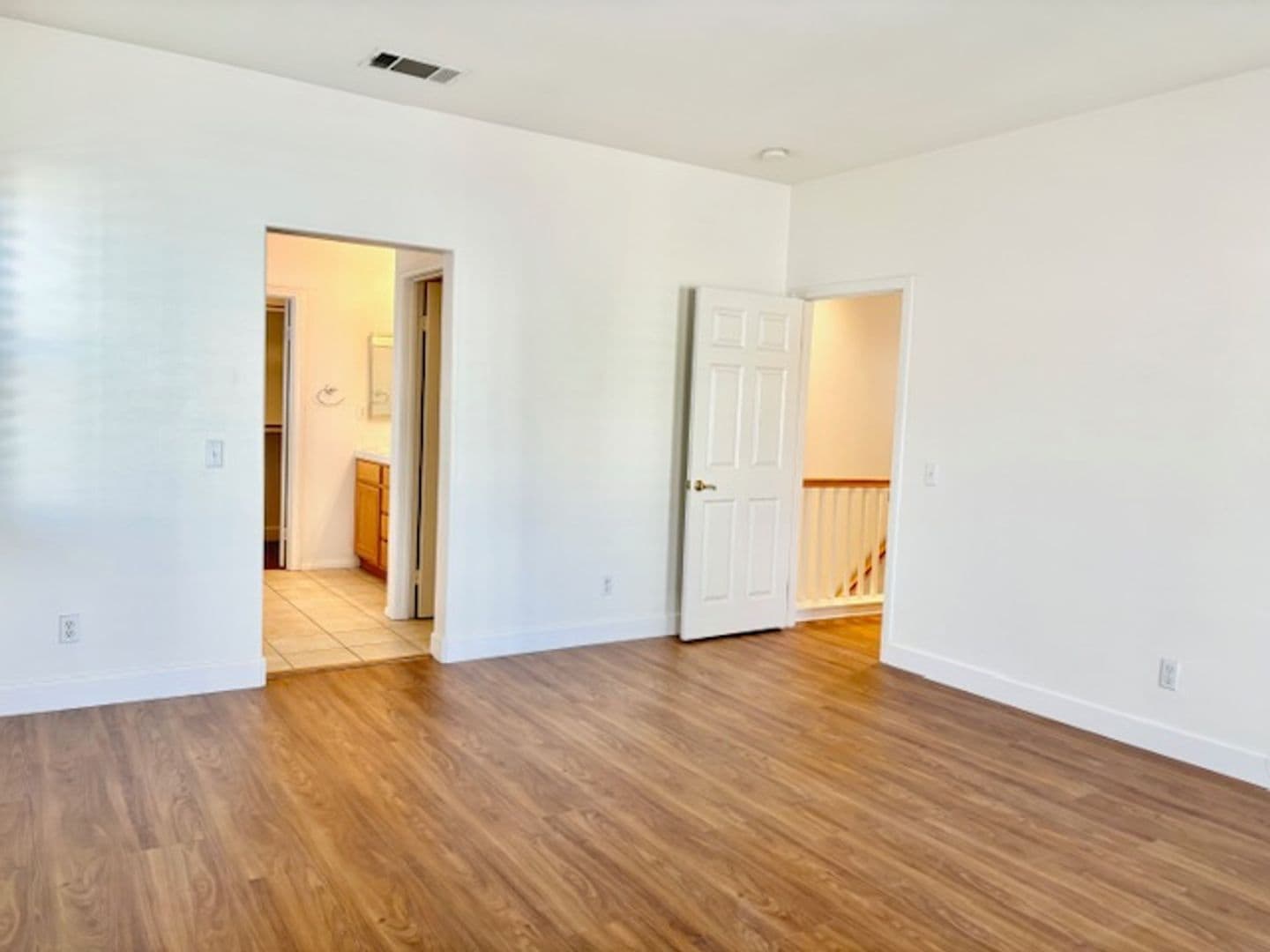 Port Hueneme House: 785 E Port Hueneme Rd
