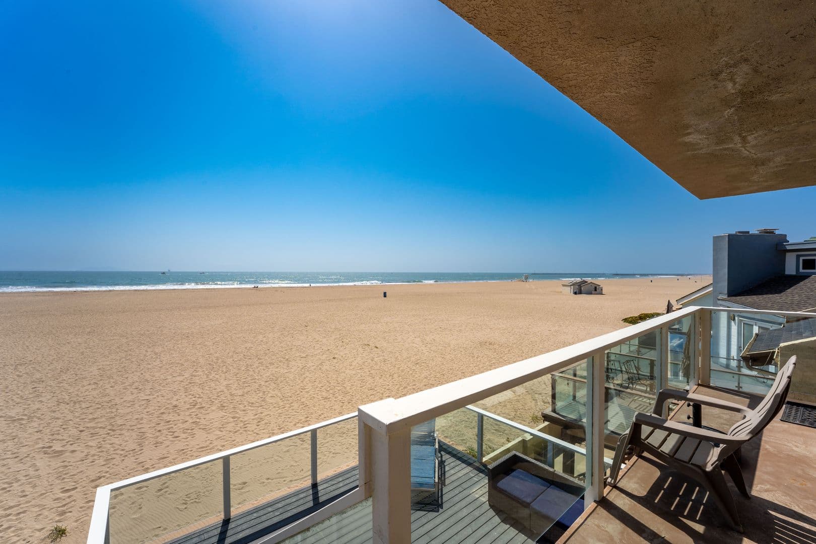 Oxnard House: 305 Ocean Dr