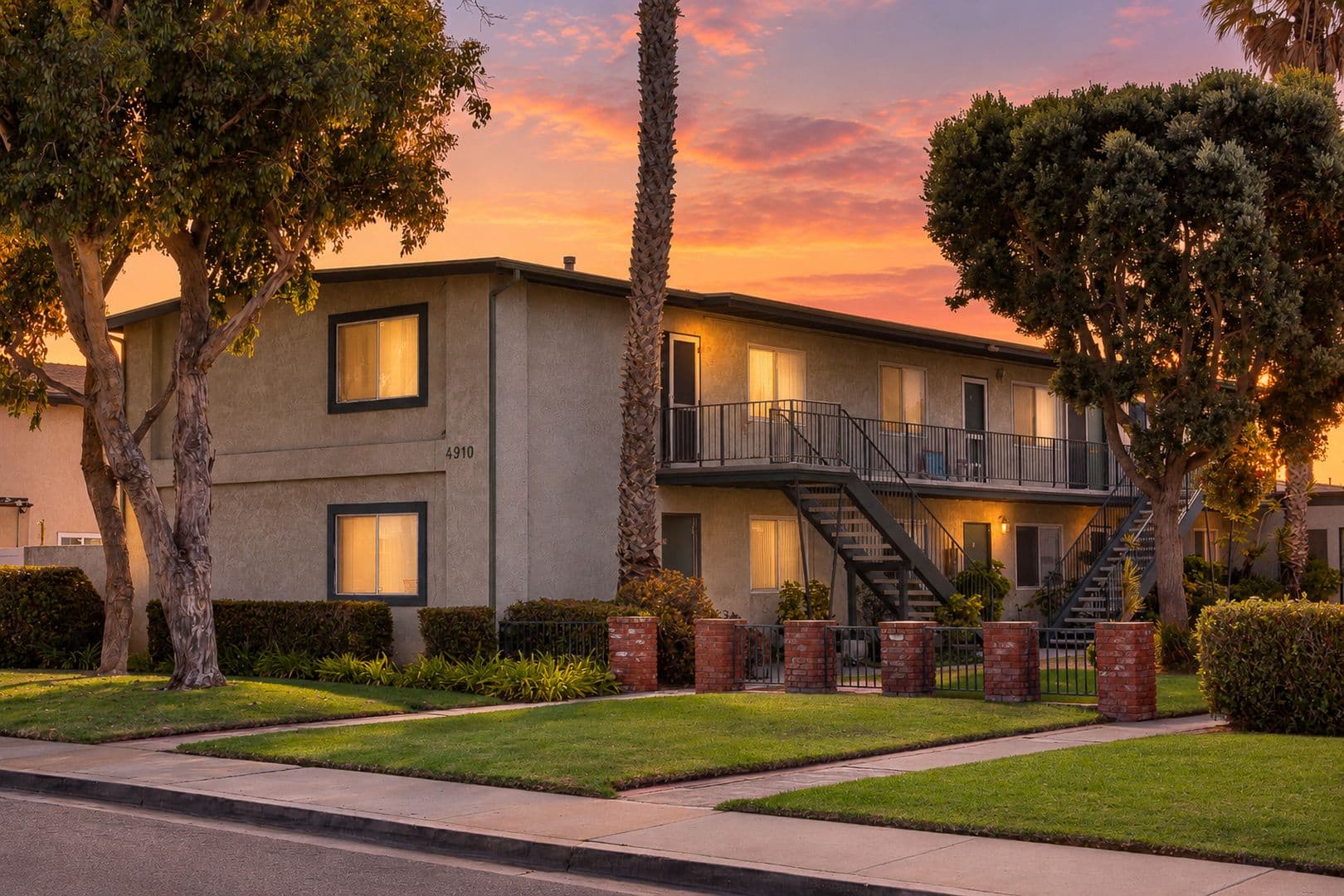 Oxnard House: 4910 Nautilus St Unit F