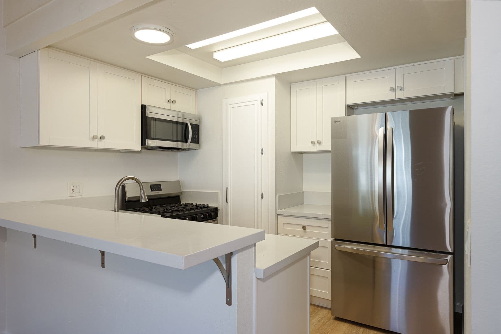 Oxnard House: 4812 Dunes St.