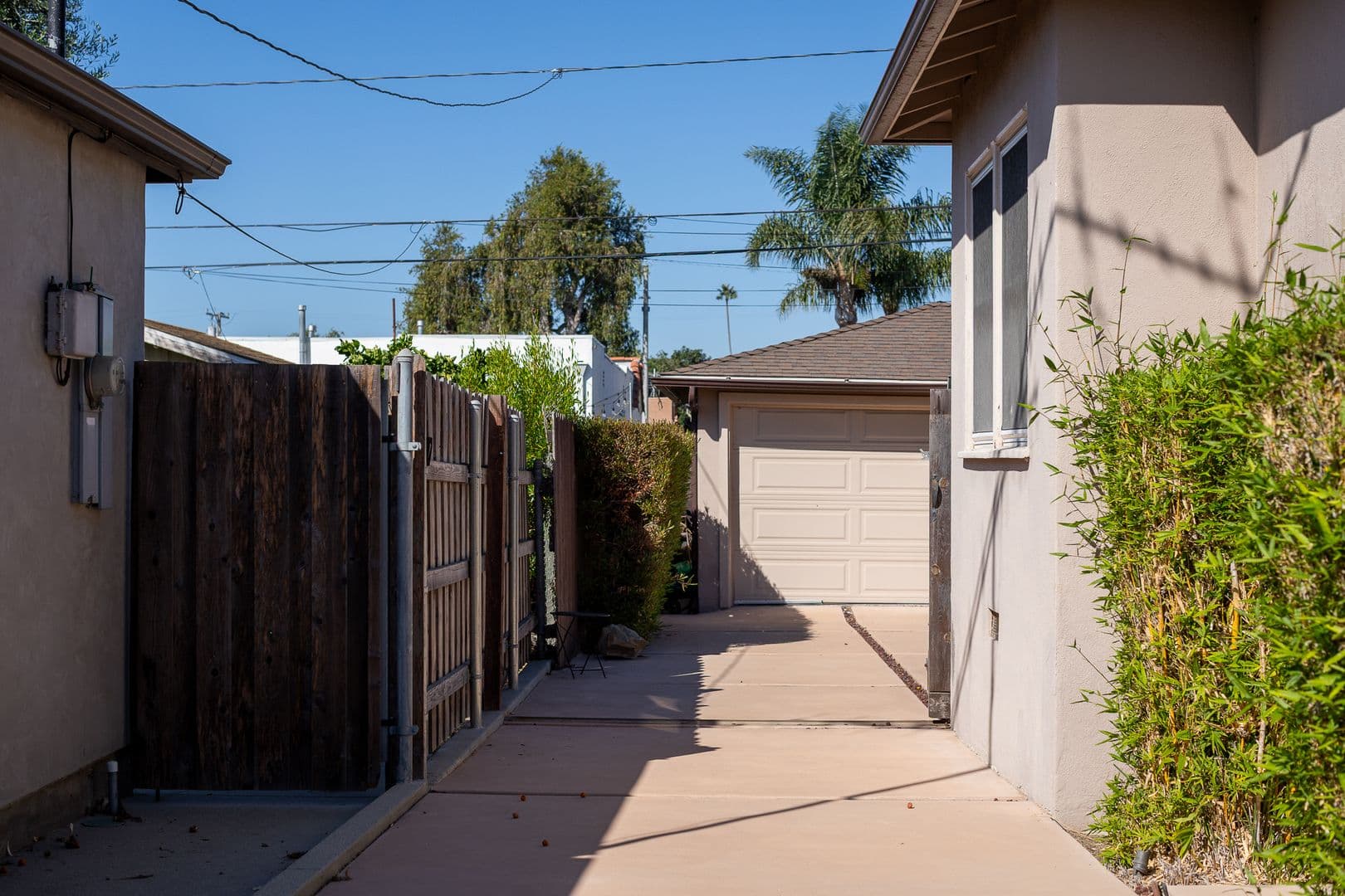 Ventura House: 455 Jordan Ave.