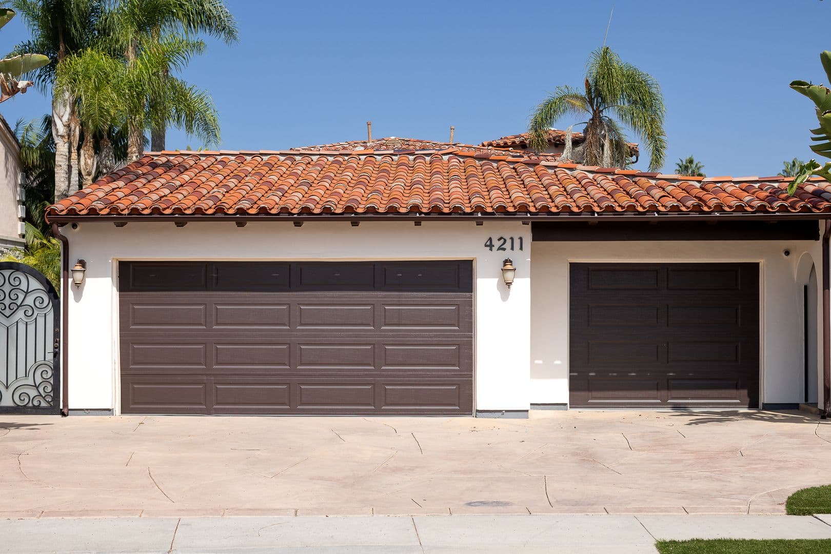 Oxnard House: 4211 W Hemlock St
