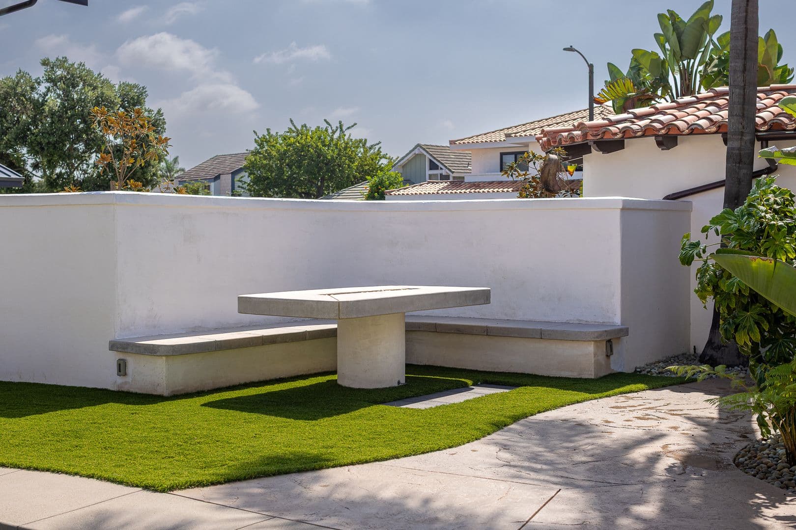 Oxnard House: 4211 W Hemlock St