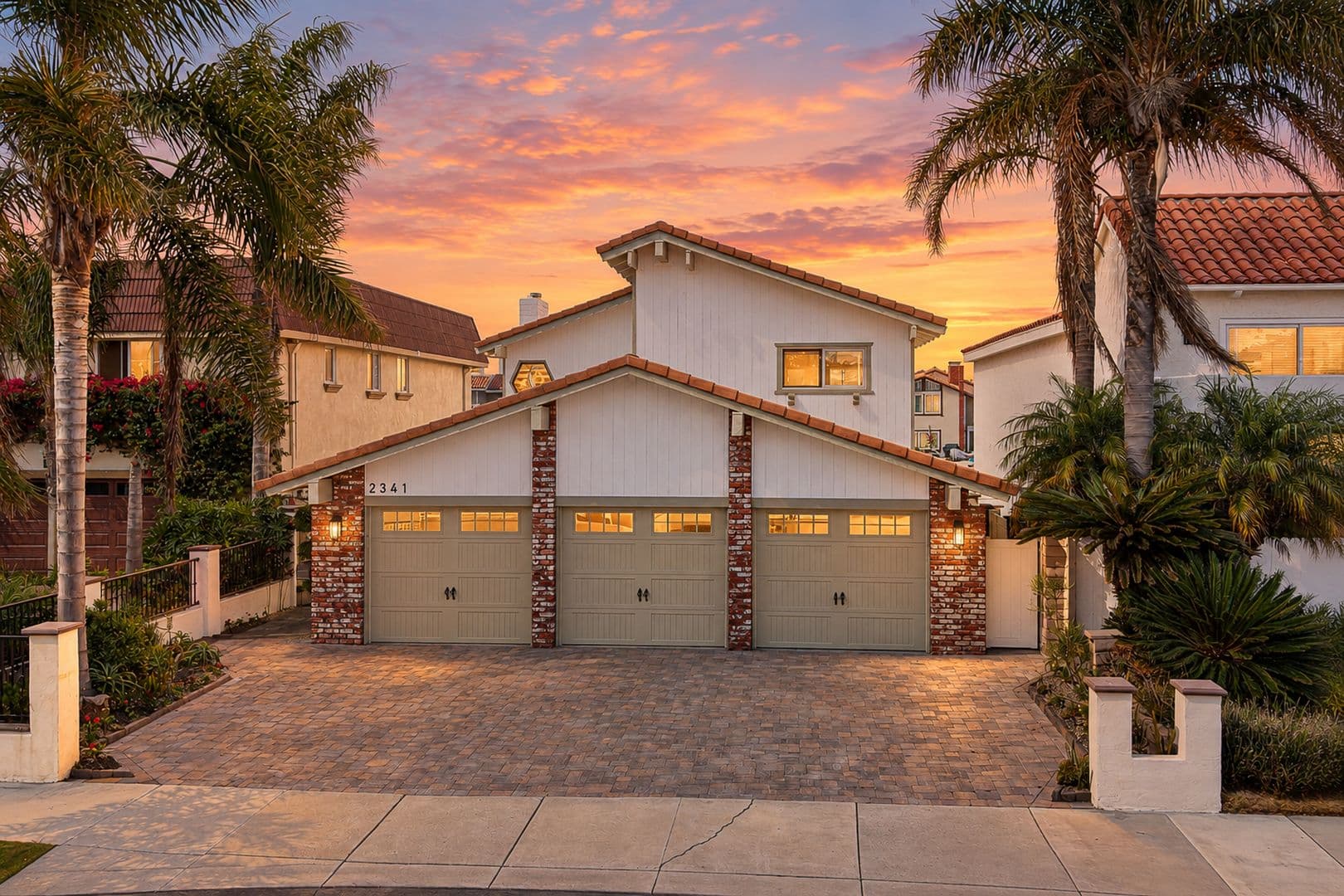 Oxnard House: 2341 Peninsula Rd