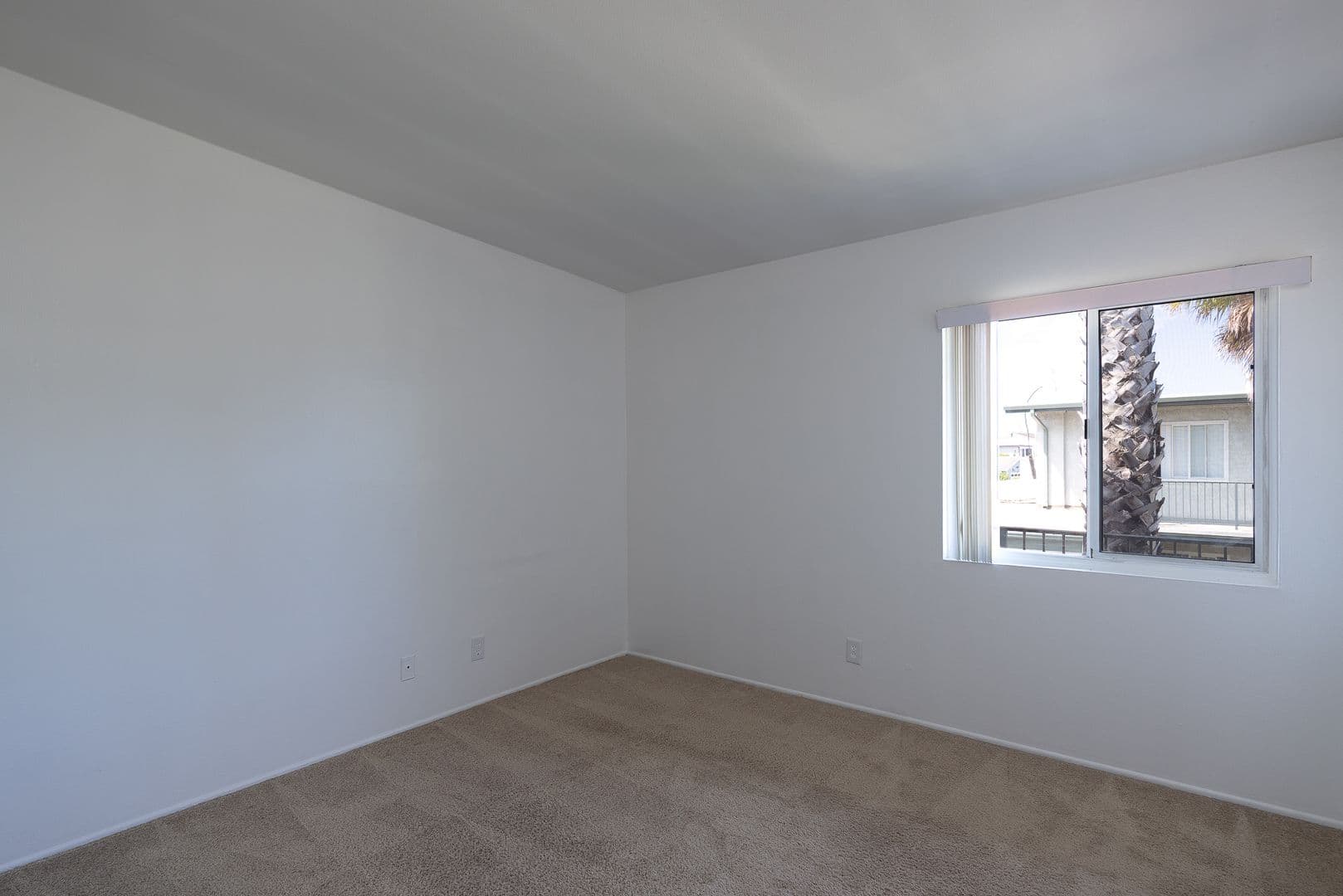 Oxnard House: 4910 Nautilus St Unit F