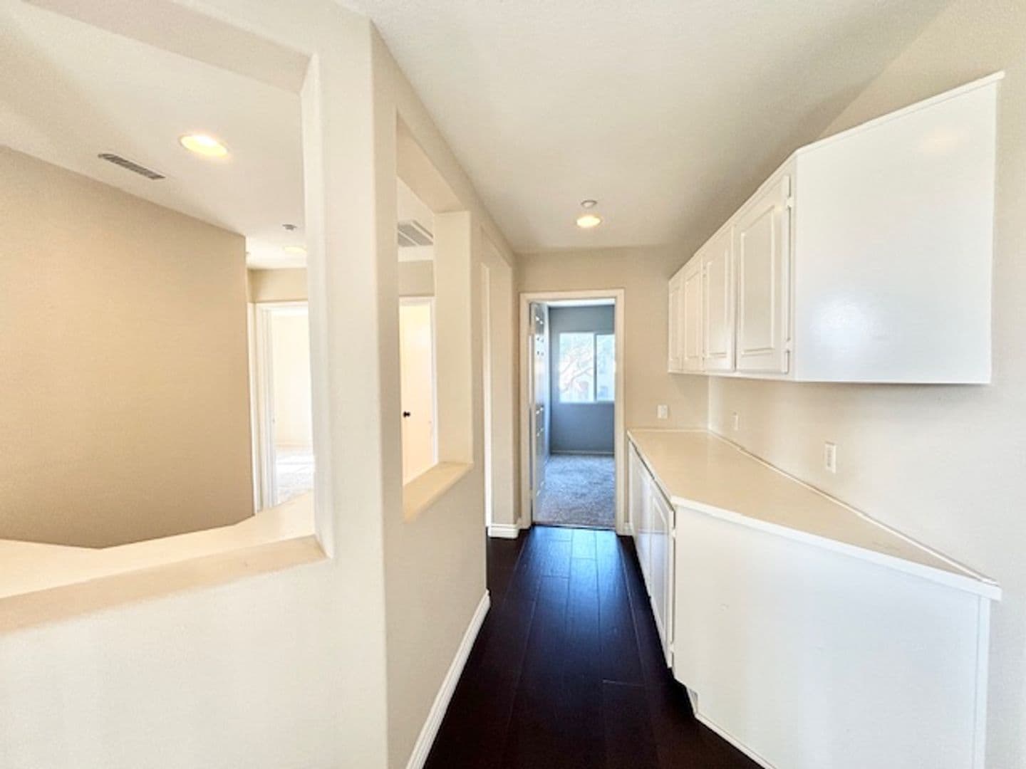 Oxnard Apartment: 417 Morado Pl