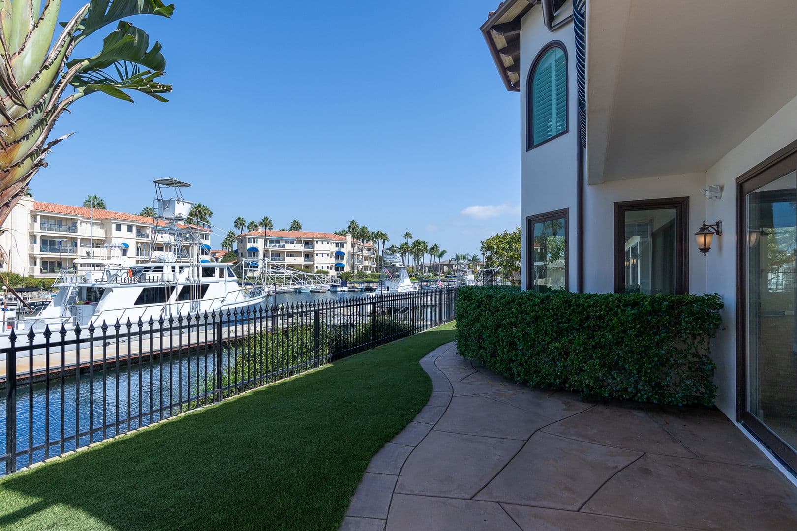 Oxnard House: 4211 W Hemlock St