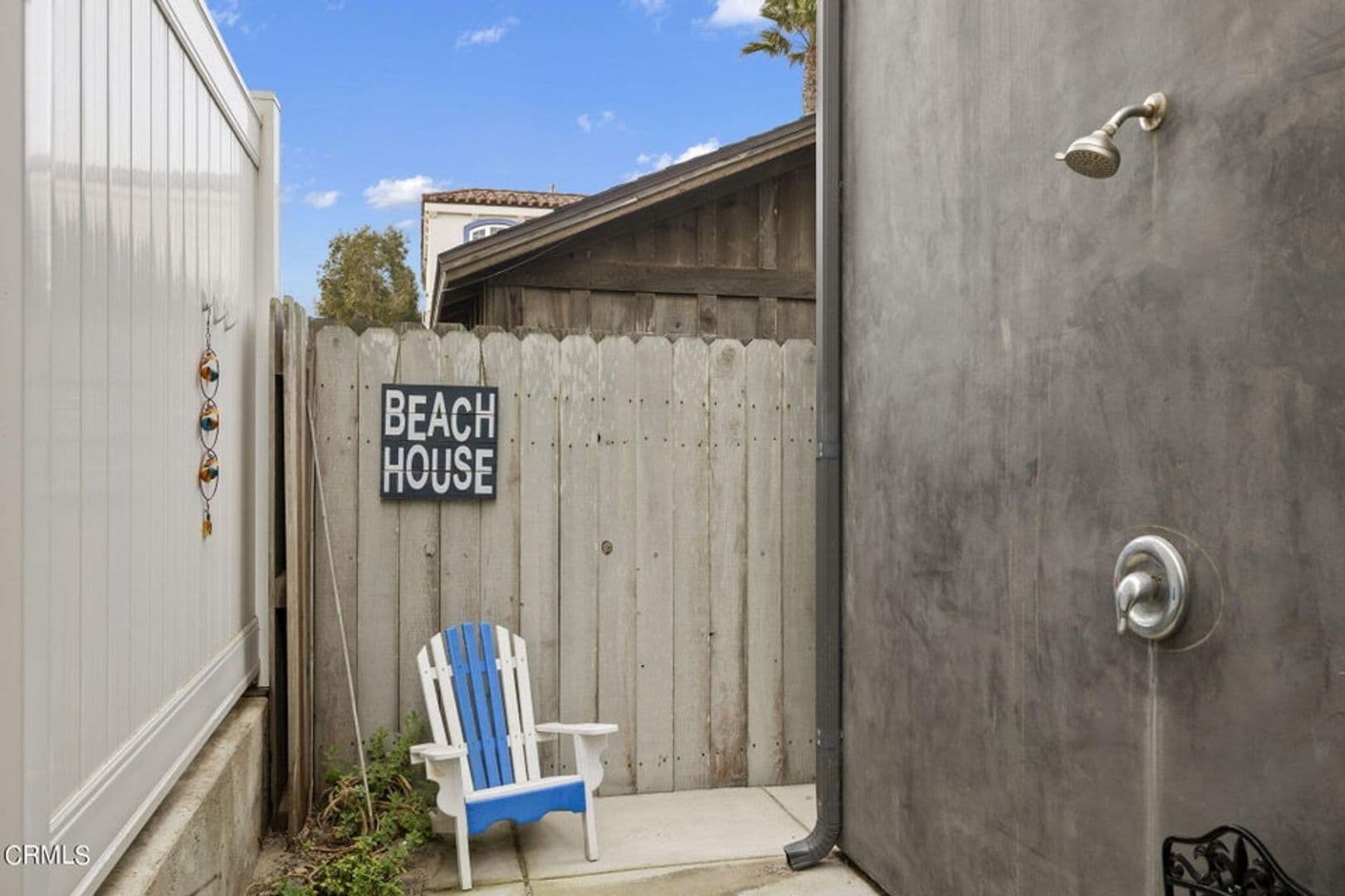 Oxnard Apartment: 104 La Brea St
