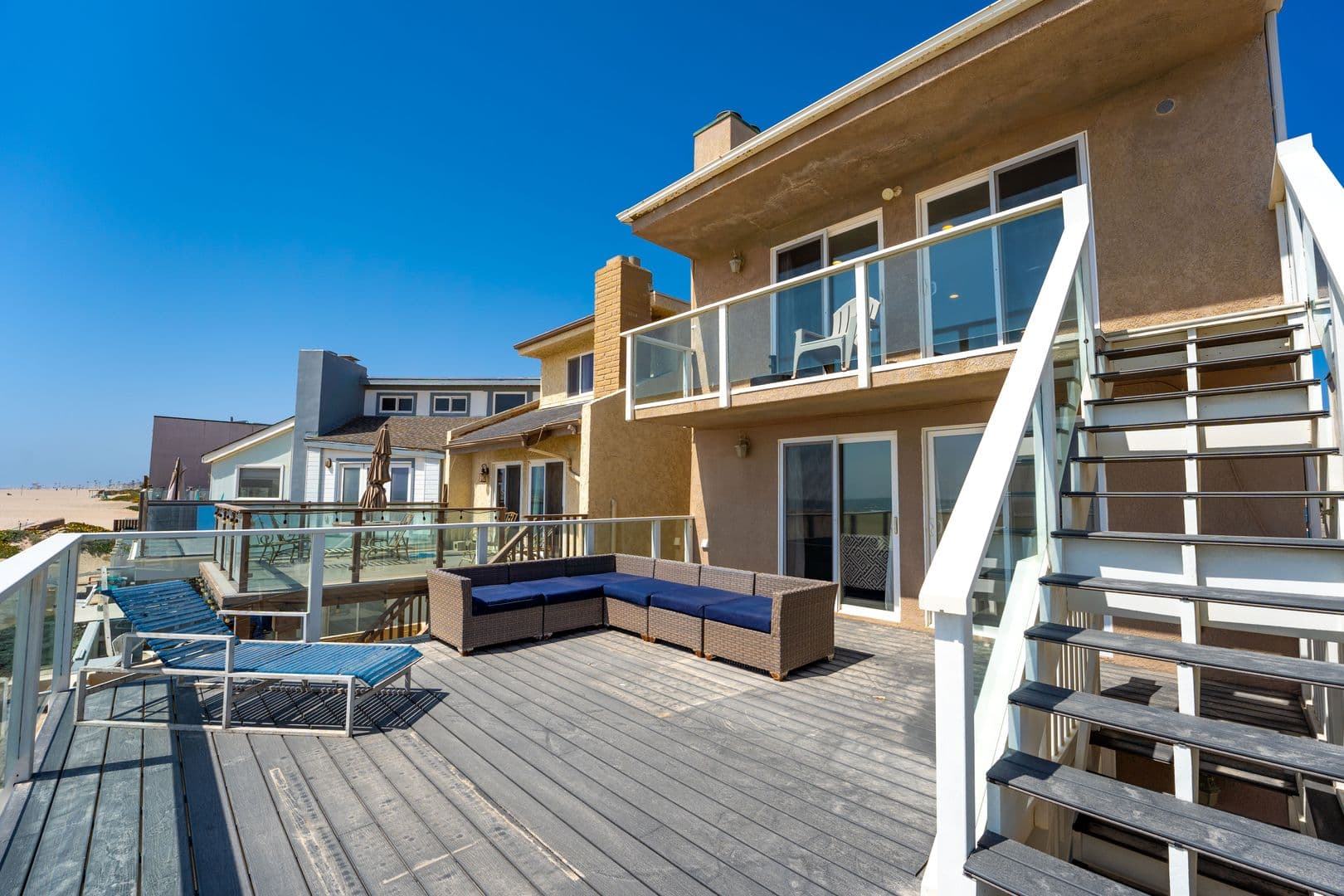Oxnard House: 305 Ocean Dr