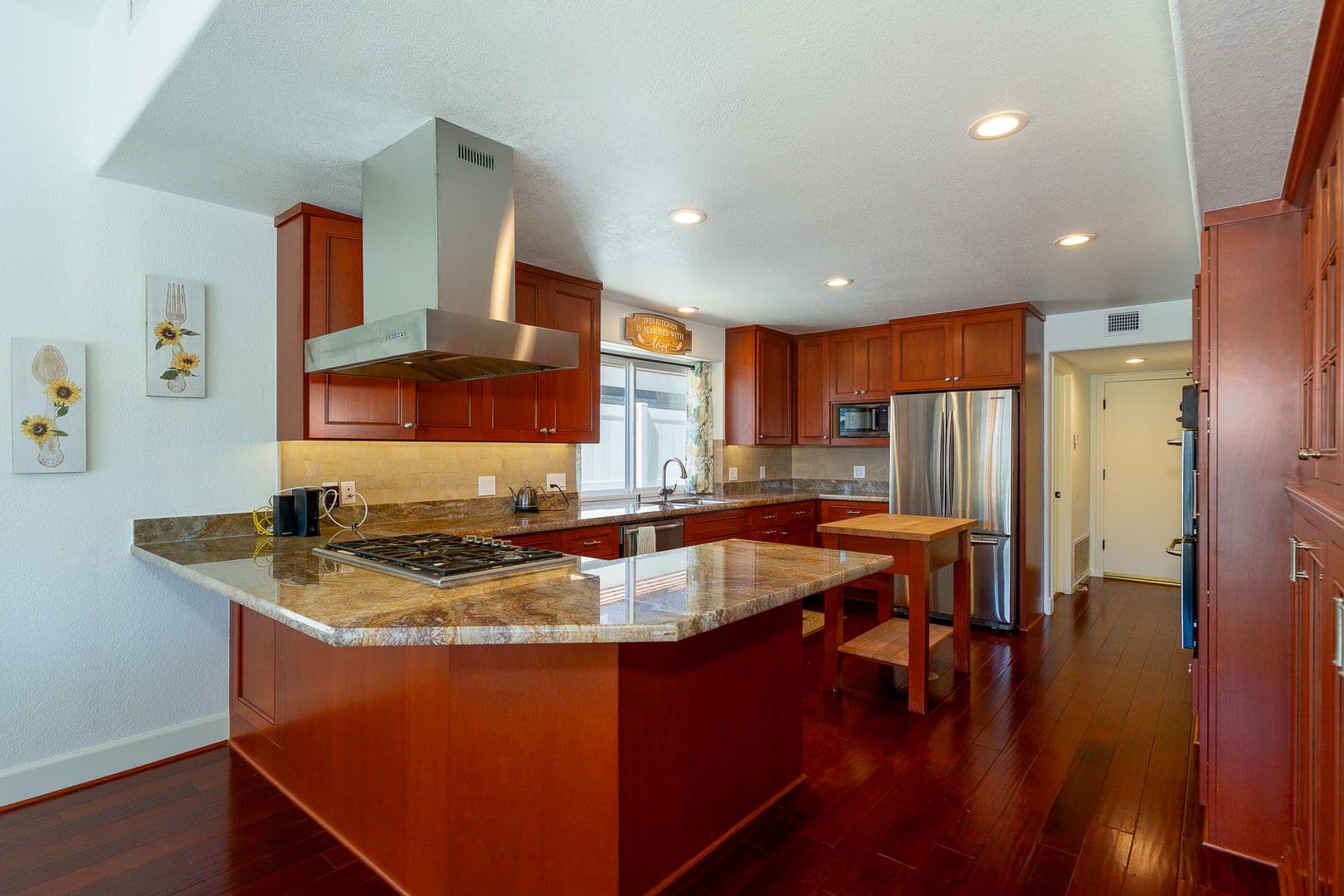Oxnard Apartment: 2411 Monaco Ct