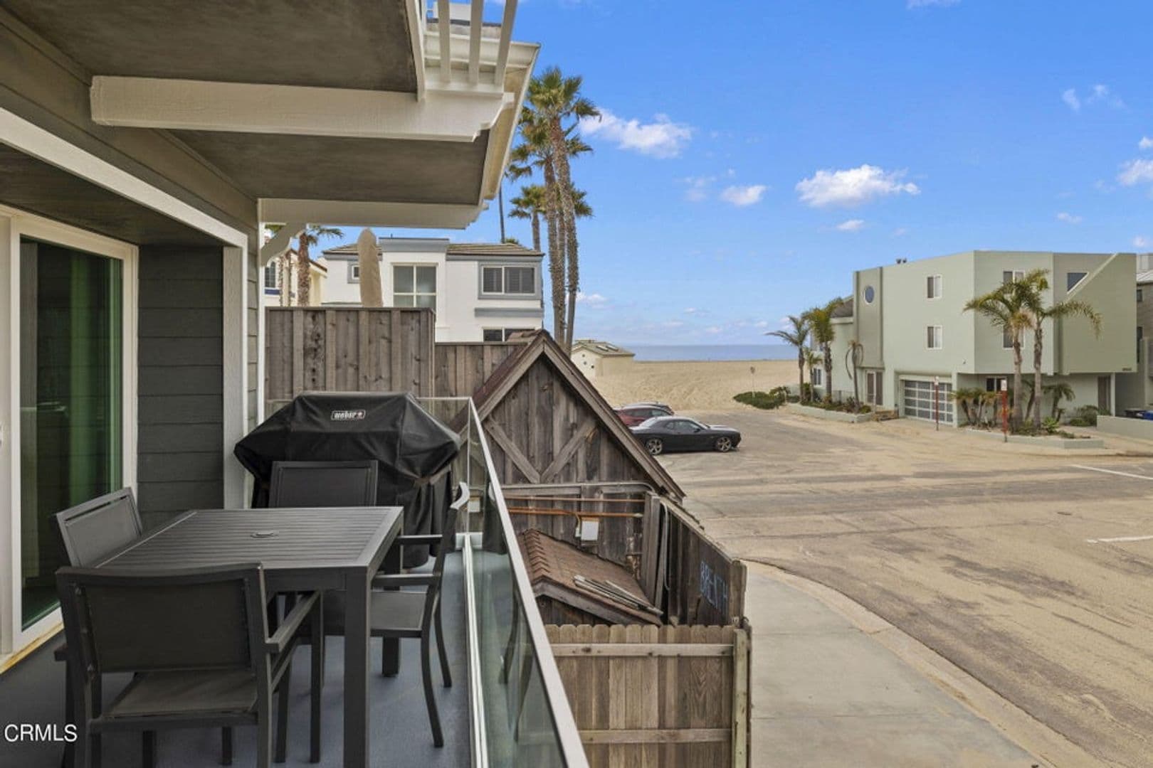 Oxnard Apartment: 104 La Brea St