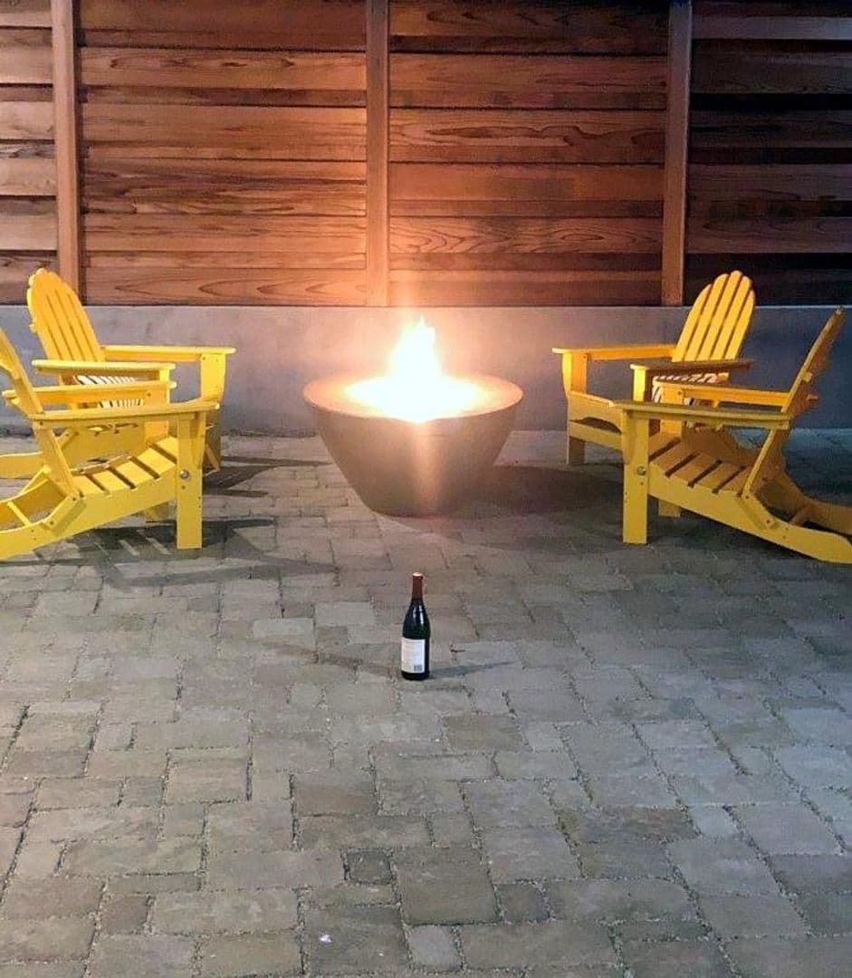 Ventura Apartment: 1072 Seaward