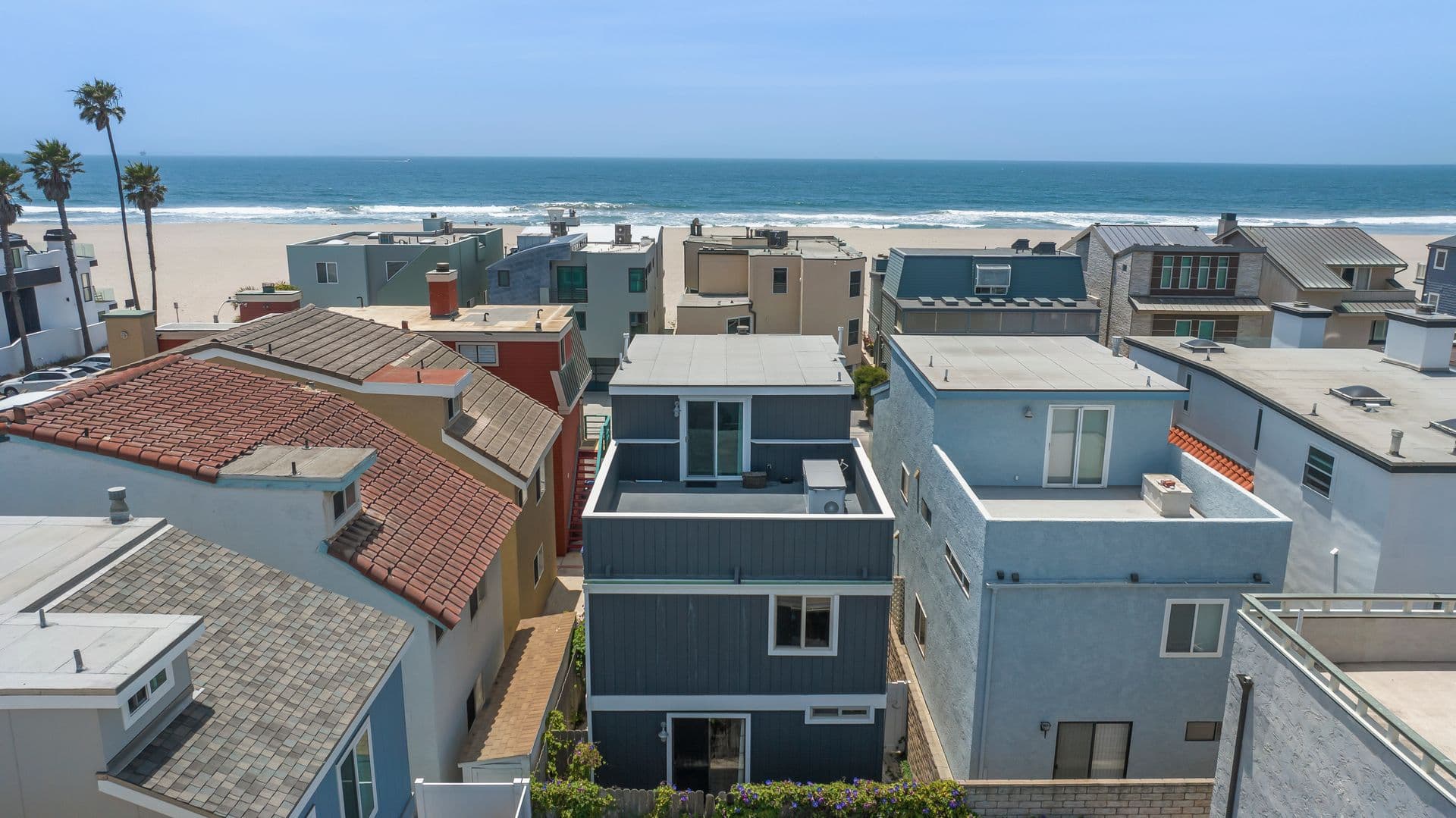 Oxnard House: 3908 Ocean Dr