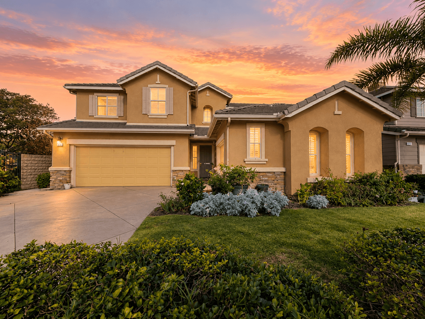 Oxnard Apartment: 417 Morado Pl