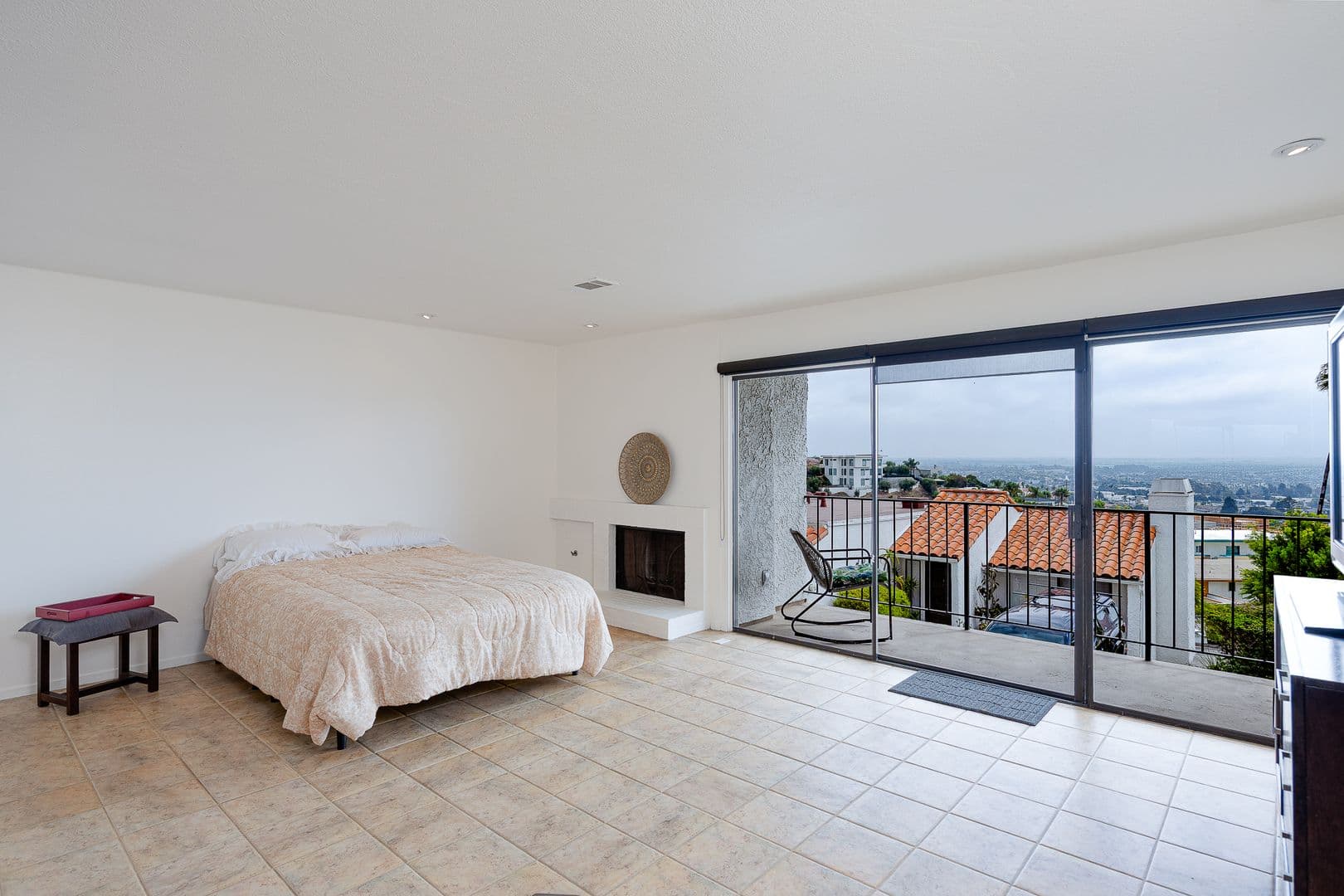 Ventura House: 864 Vallecito Dr
