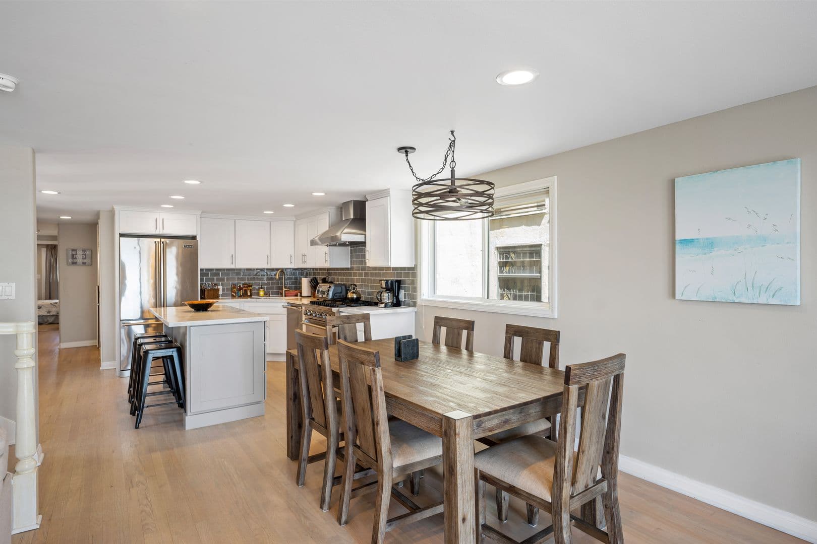 Oxnard House: 305 Ocean Dr