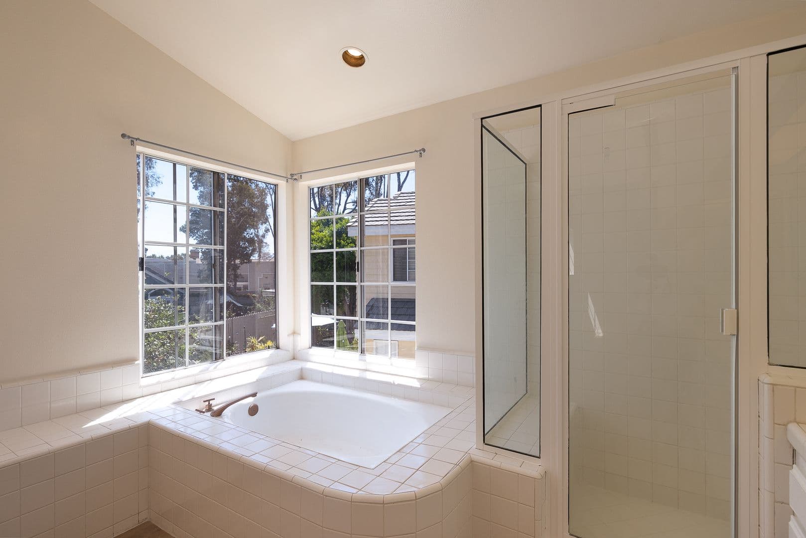 Port Hueneme House: 2510 Seadrift Court