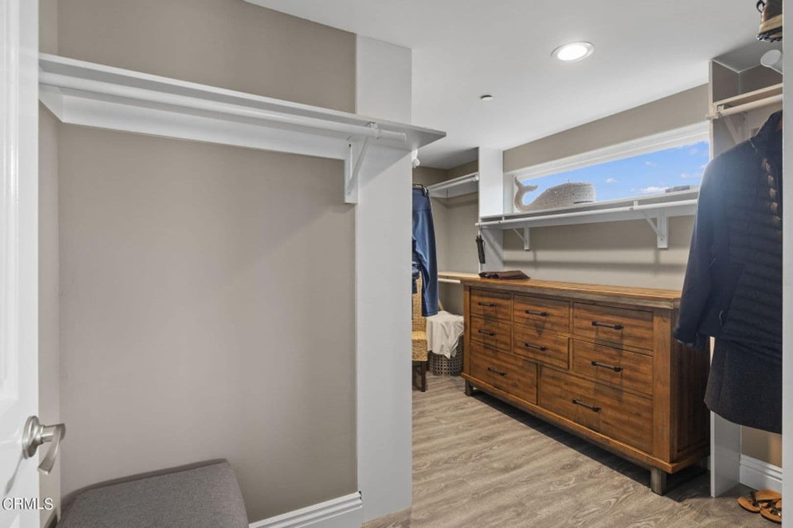 Oxnard Apartment: 104 La Brea St