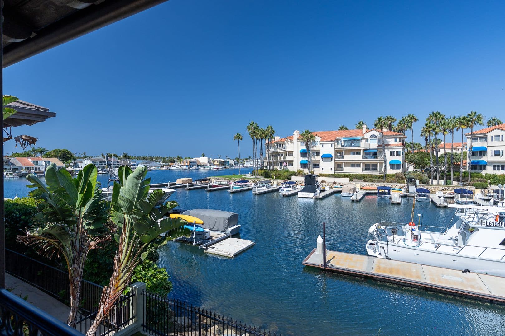 Oxnard House: 4211 W Hemlock St