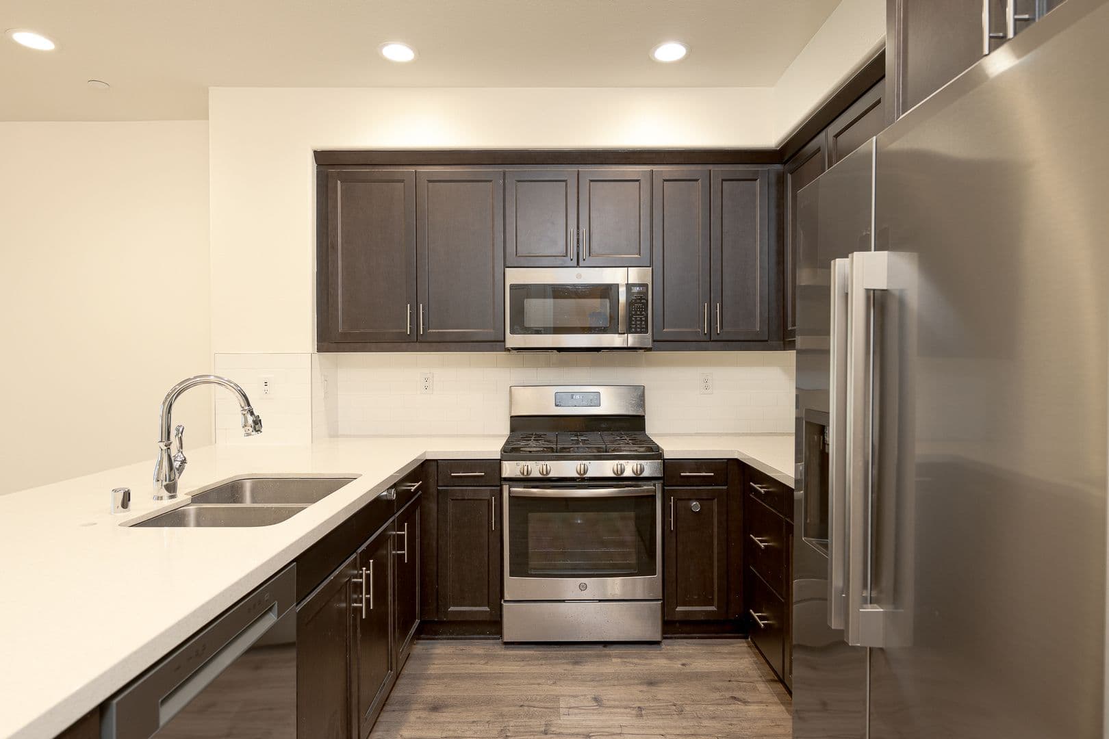 Camarillo House: 413 Castiano St