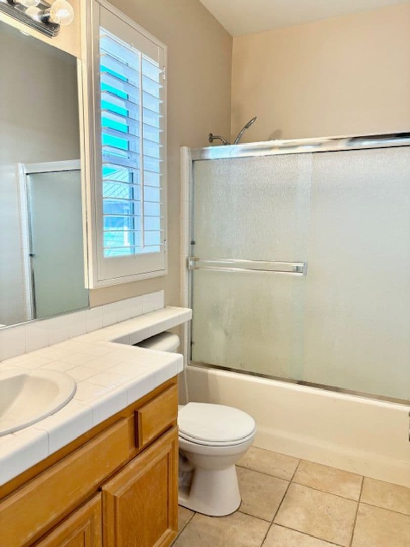 Port Hueneme House: 785 E Port Hueneme Rd