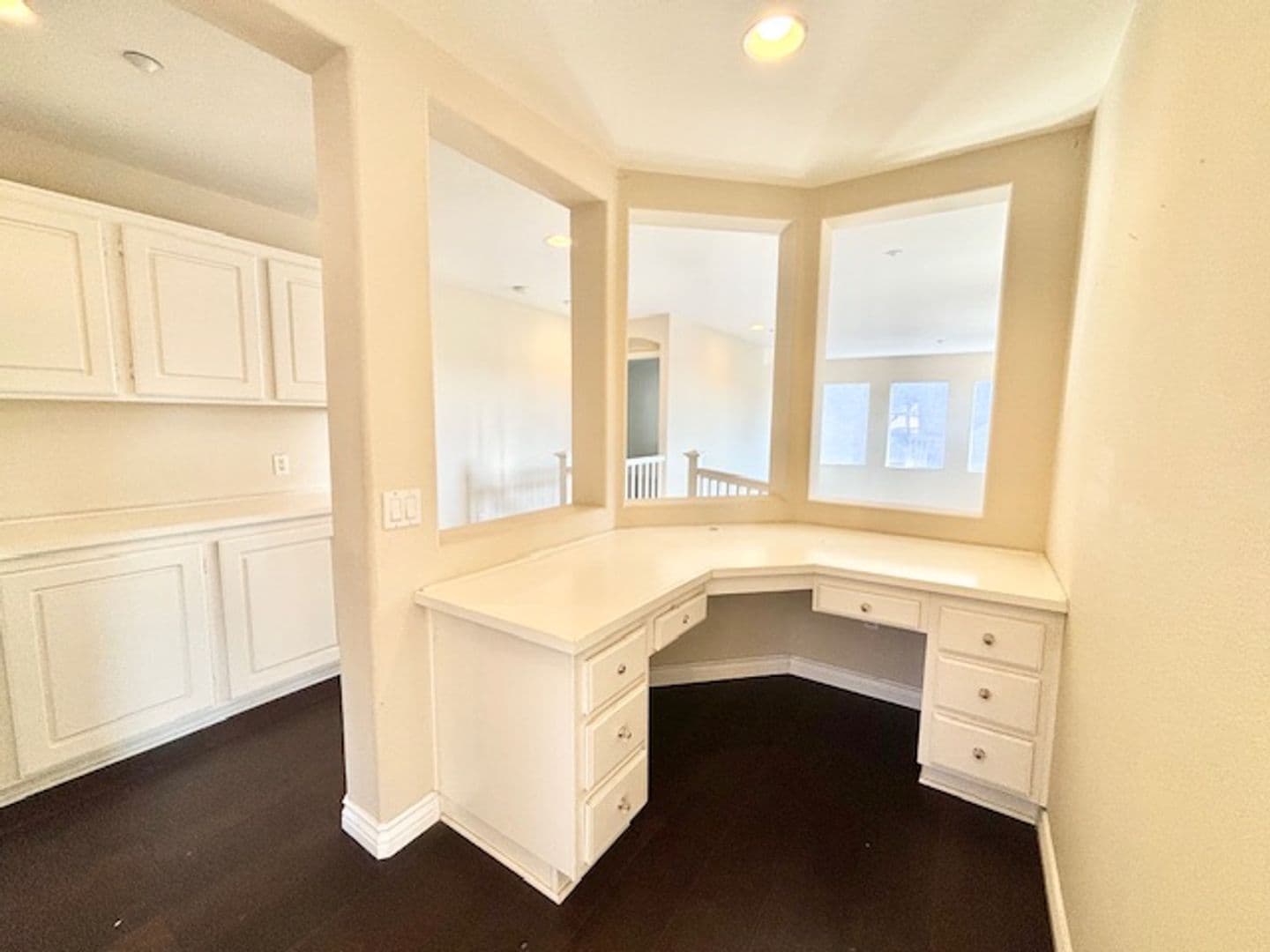 Oxnard Apartment: 417 Morado Pl