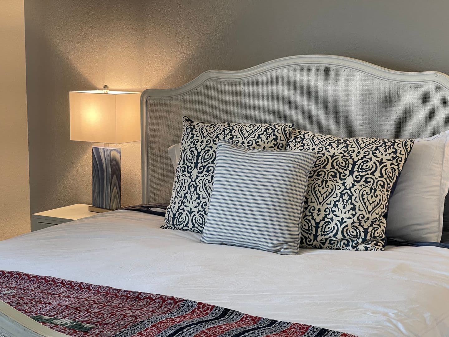 Oxnard Apartment: 4025 Ocean Dr.