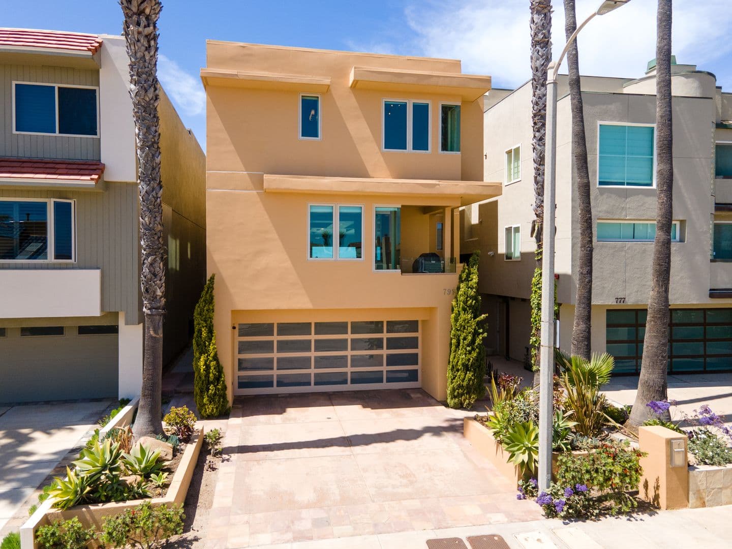 Oxnard House: 791 Mandalay Beach Rd