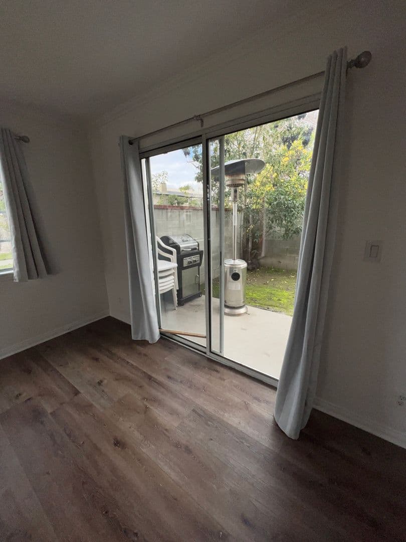 Temple City House: 6030 Camellia Ave