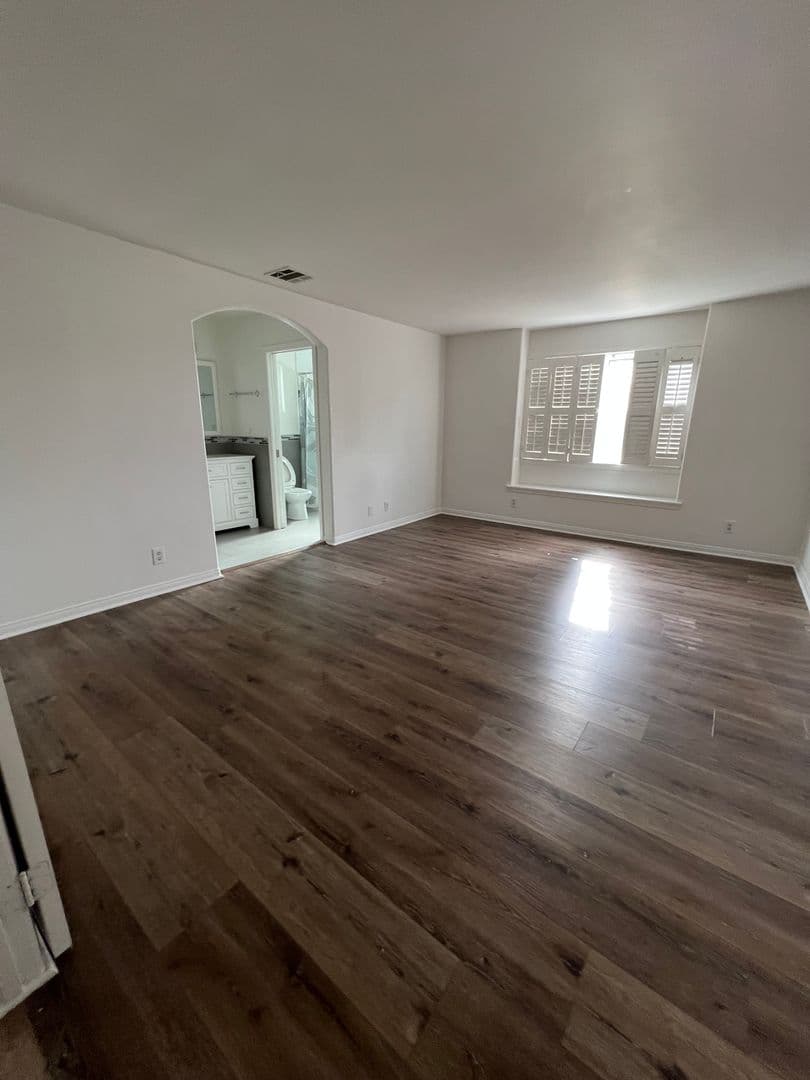 Temple City House: 6030 Camellia Ave