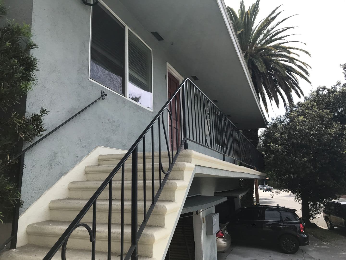 Pasadena Apartment: 1361 E Del Mar Blvd