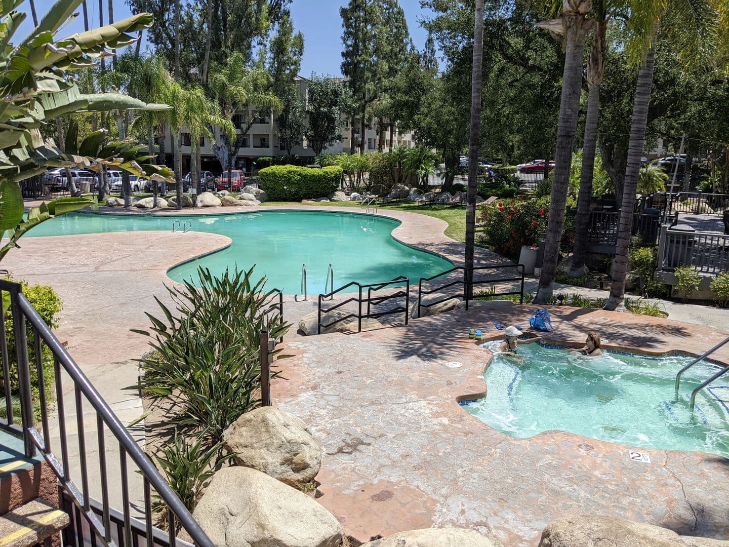 Woodland Hills Apartment: 5525 Canoga Ave #123