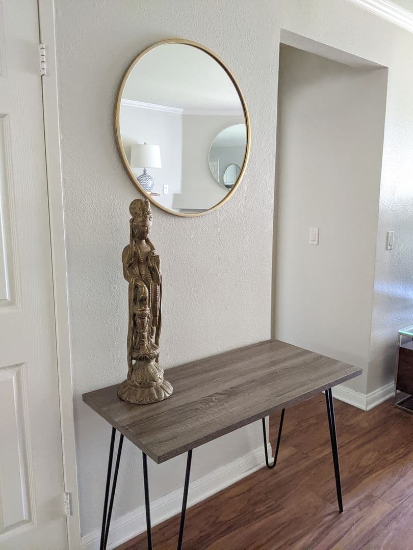 Woodland Hills Apartment: 5525 Canoga Ave #123
