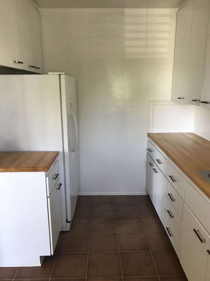 Los Angeles Condo: 1615 N. Laurel Ave - #203