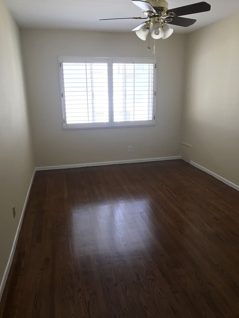 Los Angeles Condo: 1615 N. Laurel Ave - #203